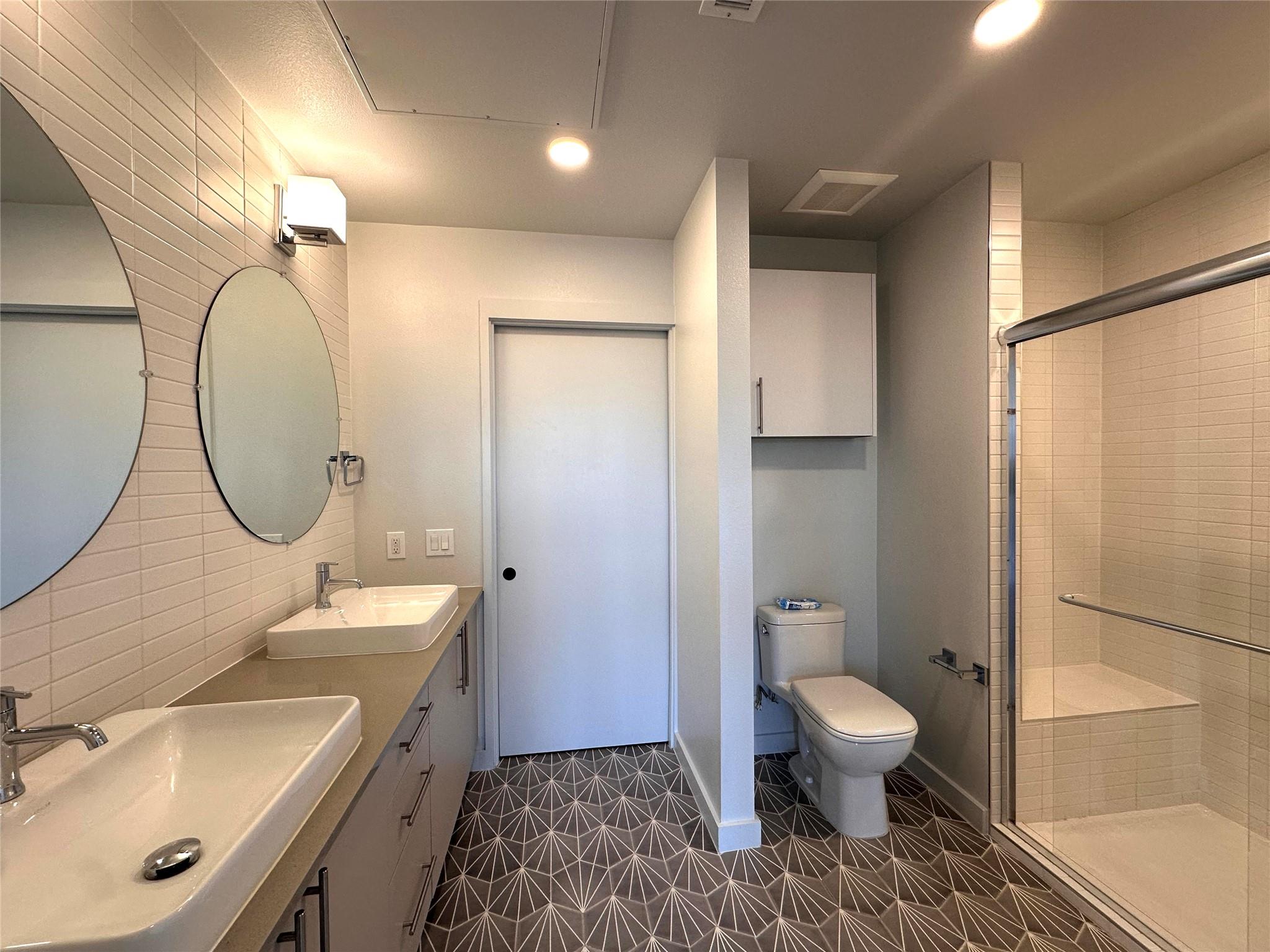 4004 Banister Ln # 312, Austin, TX 78704