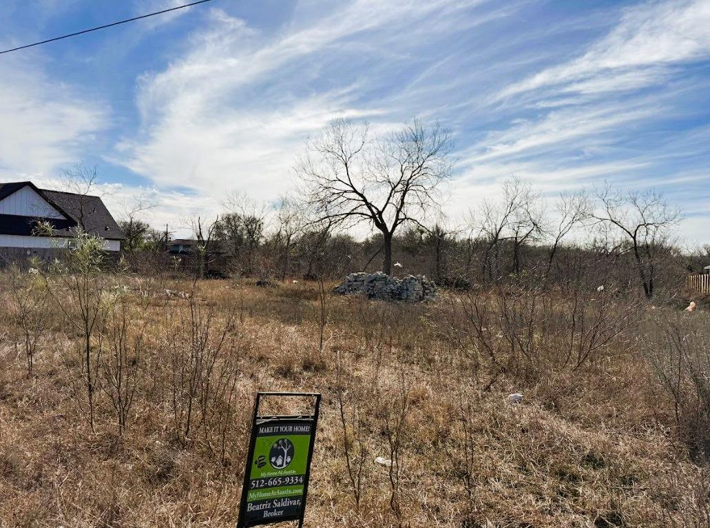 133 Blushing Dr, Cedar Creek, TX 78612