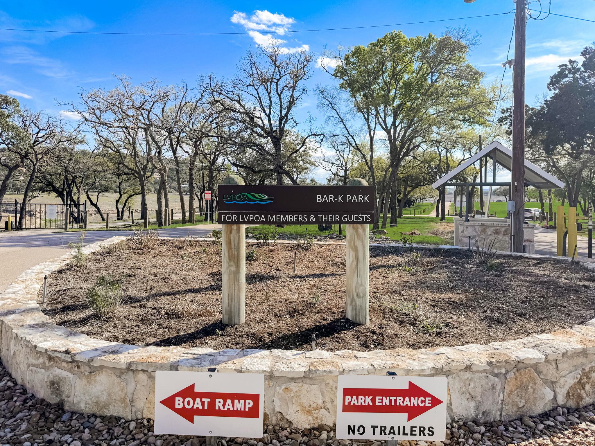 1909 Omaha Dr, Lago Vista, TX 78645