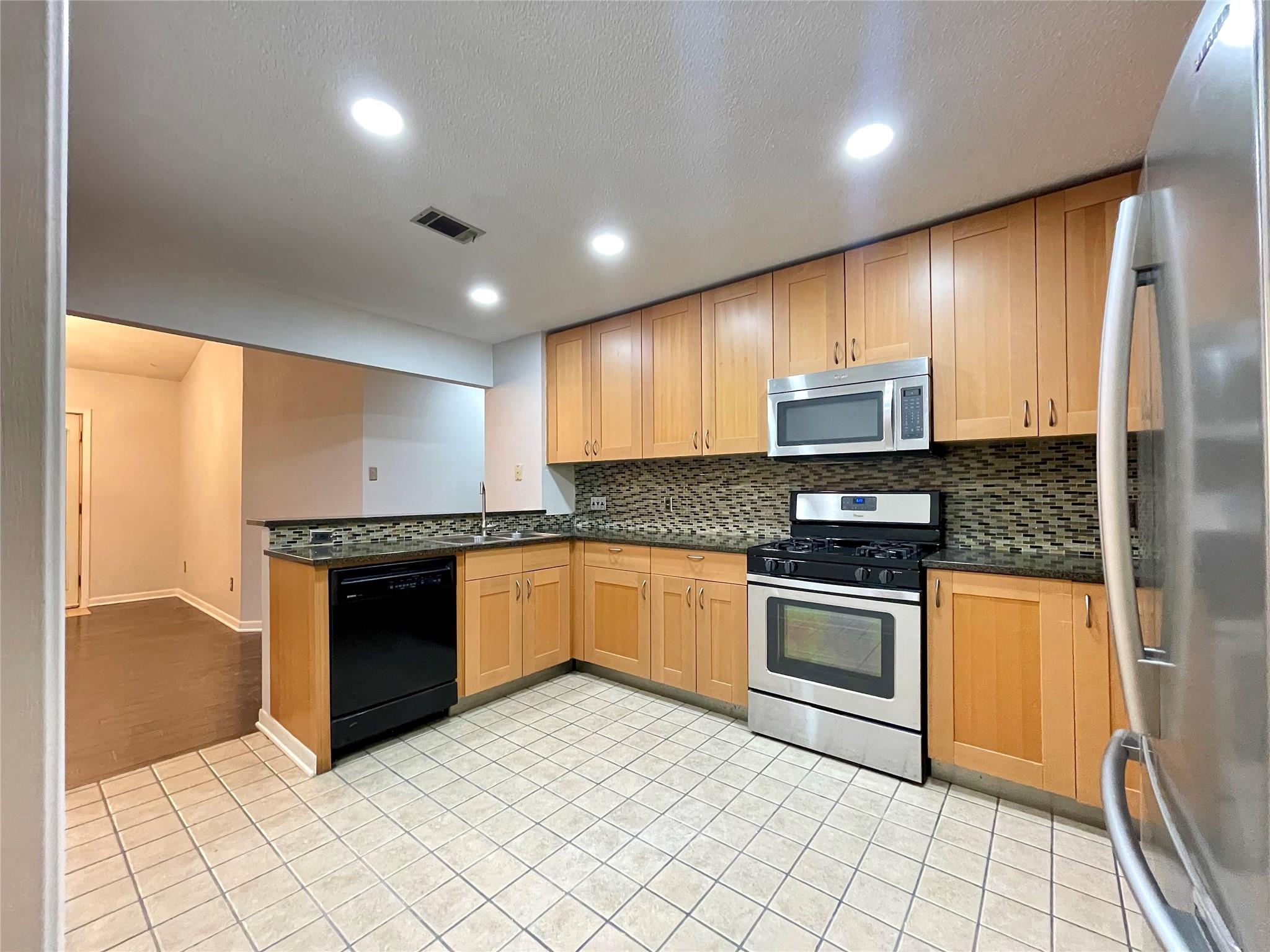 5912 Avery Island Ave, Austin, TX 78727