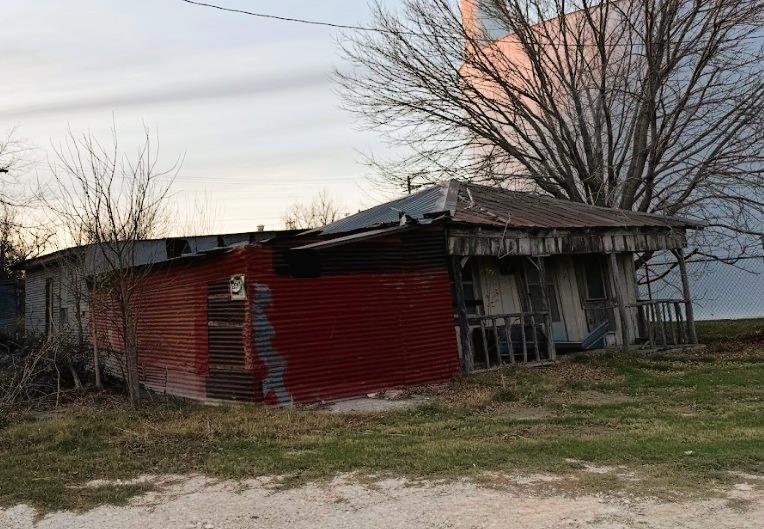 431 SW Front St, Bartlett, TX 76511