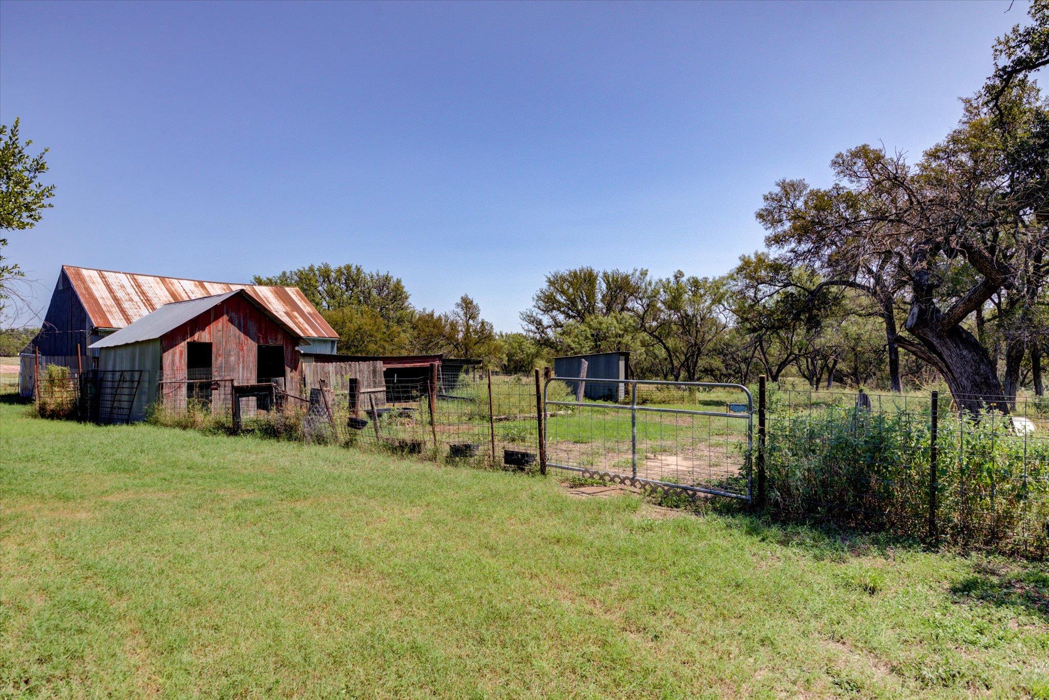 4111 County Road 120, Marble Falls, TX 78654