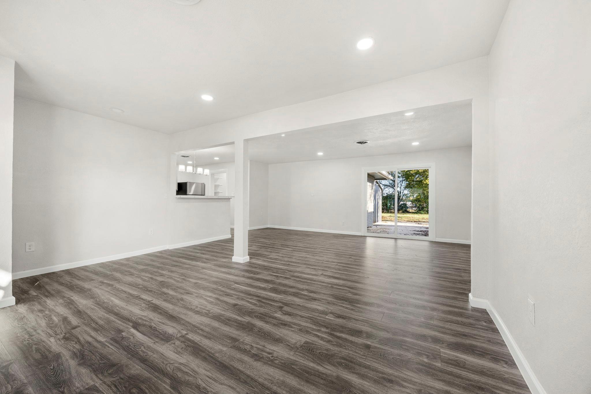 301 E Cherokee Dr, Harker Heights, TX 76548