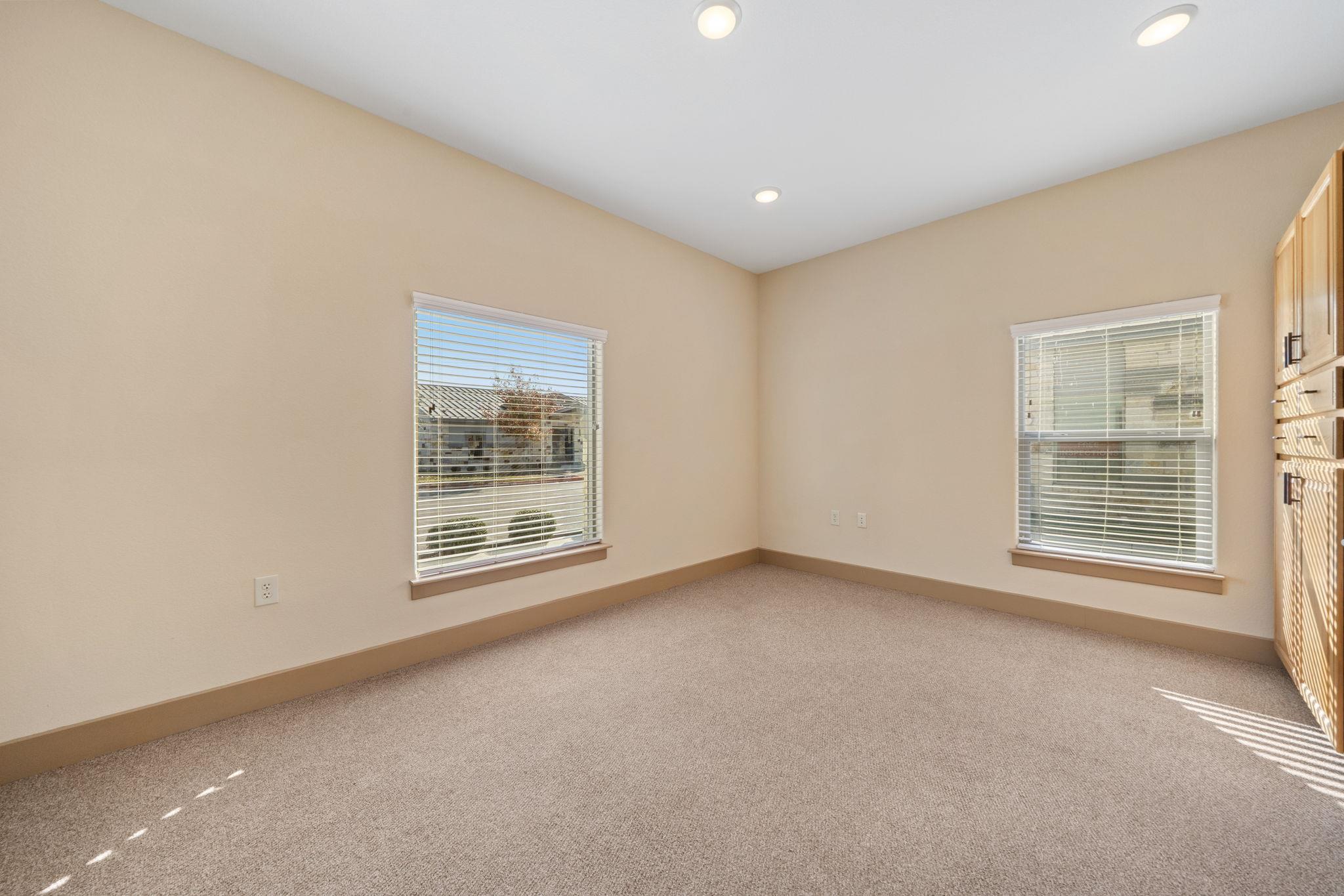 2200 N A W Grimes Blvd # 1200, Round Rock, TX 78664