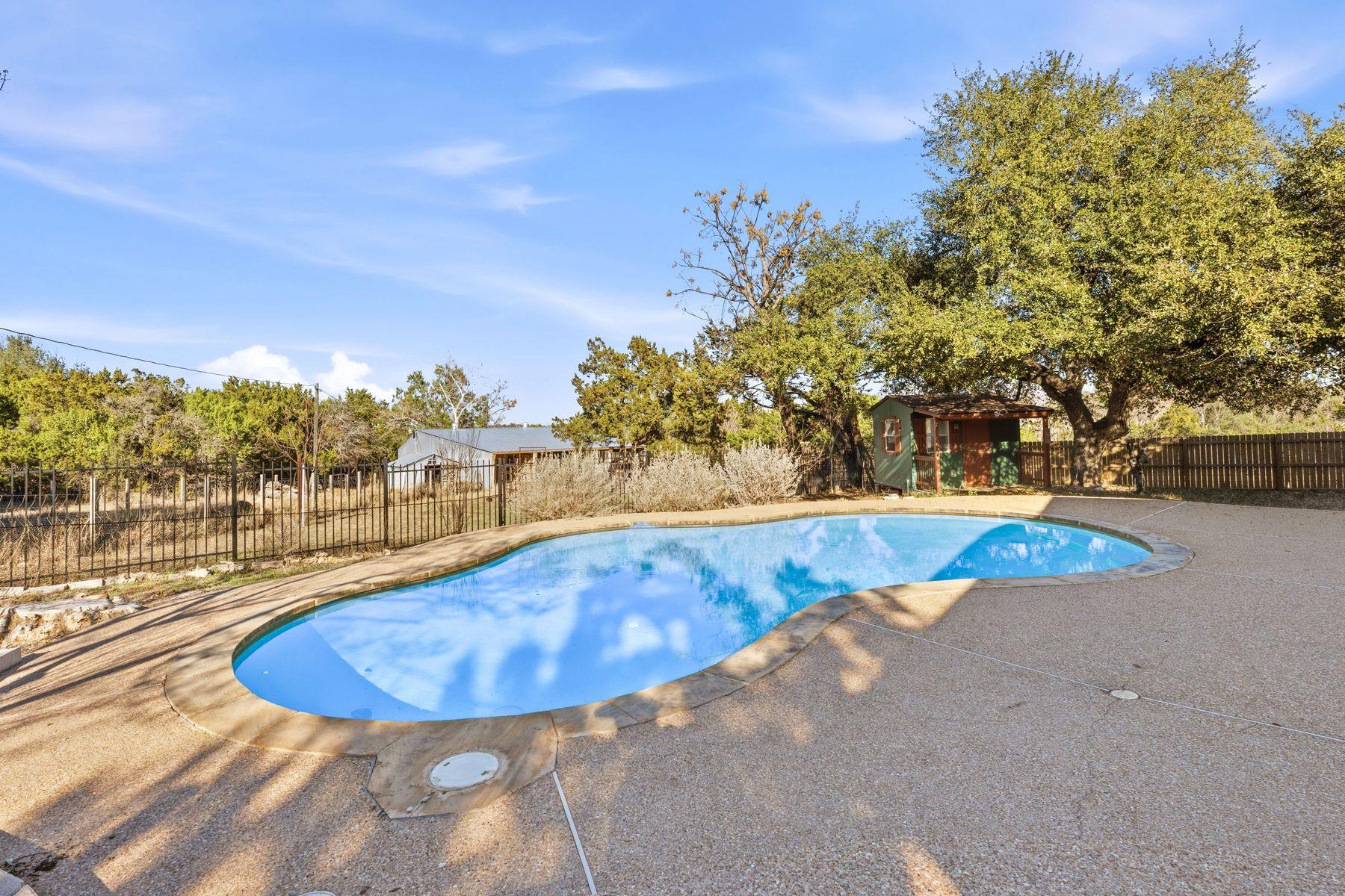 907 Shepherd Rd, Georgetown, TX 78628