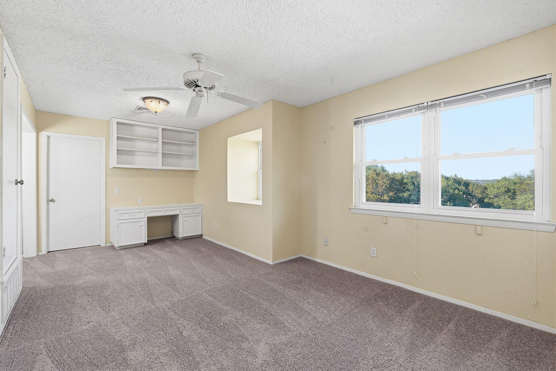 907 Shepherd Rd, Georgetown, TX 78628