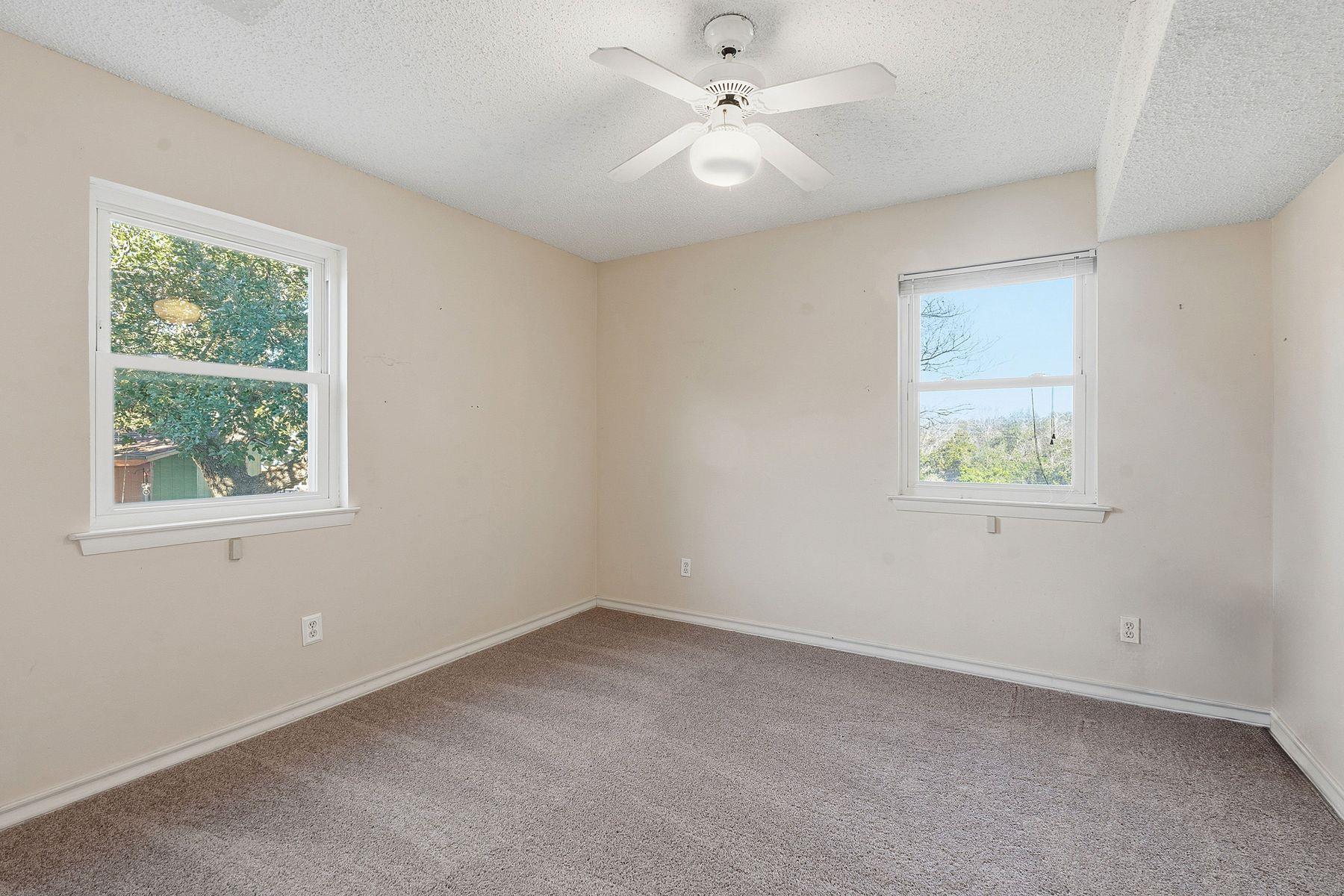 907 Shepherd Rd, Georgetown, TX 78628