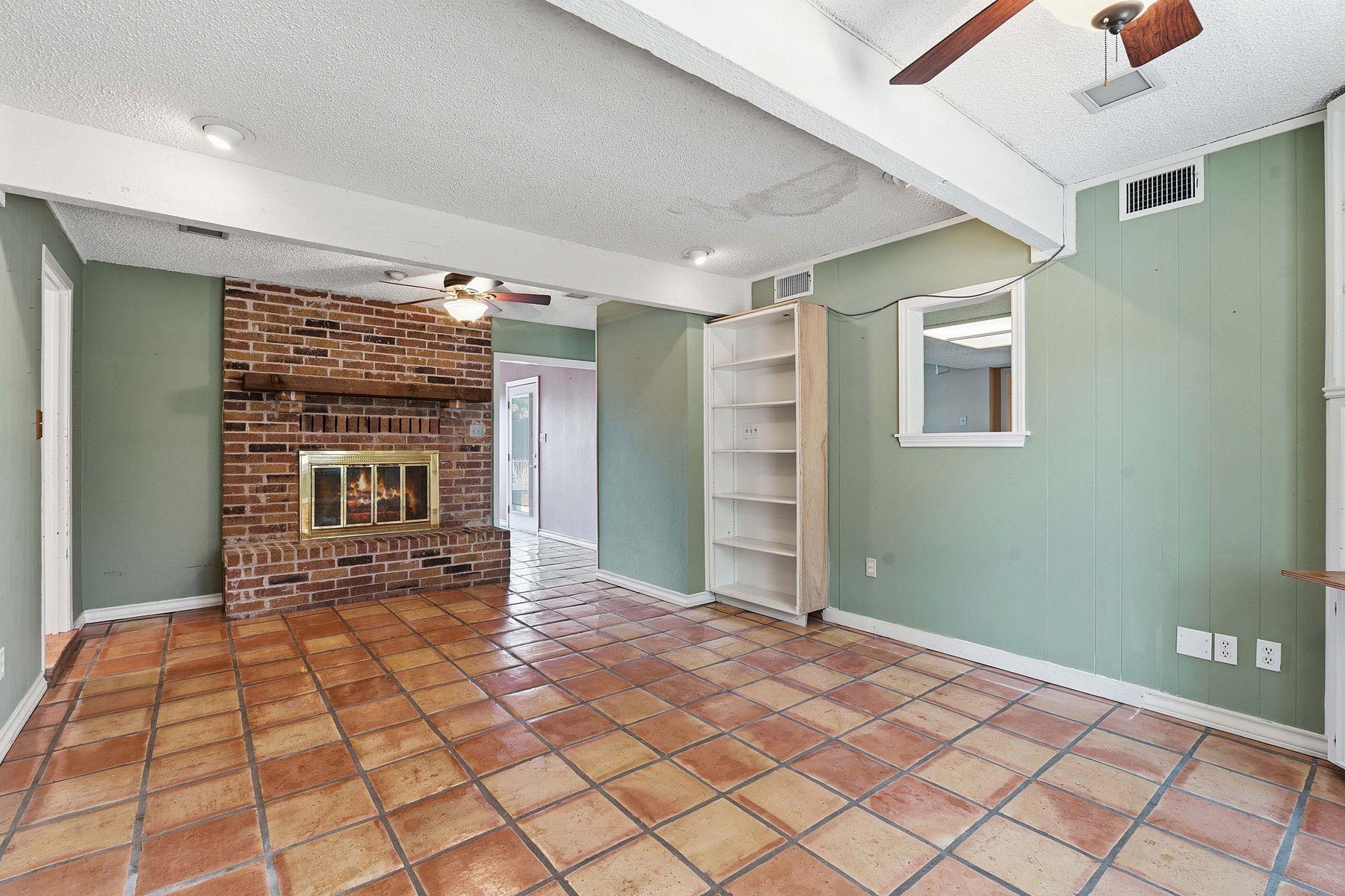 907 Shepherd Rd, Georgetown, TX 78628