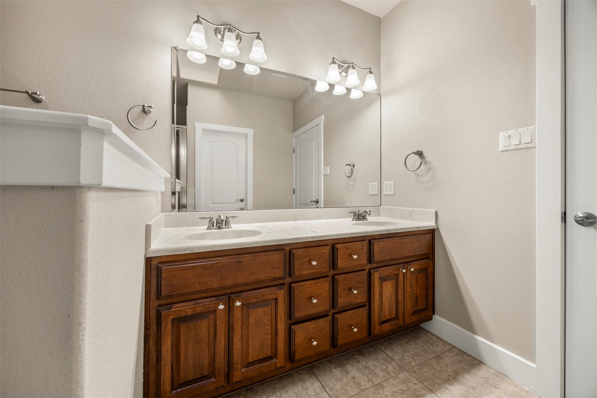 93 Lachite, Horseshoe Bay, TX 78657