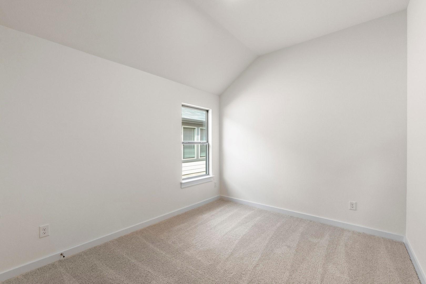 113 Mandeville Dr, Hutto, TX 78621