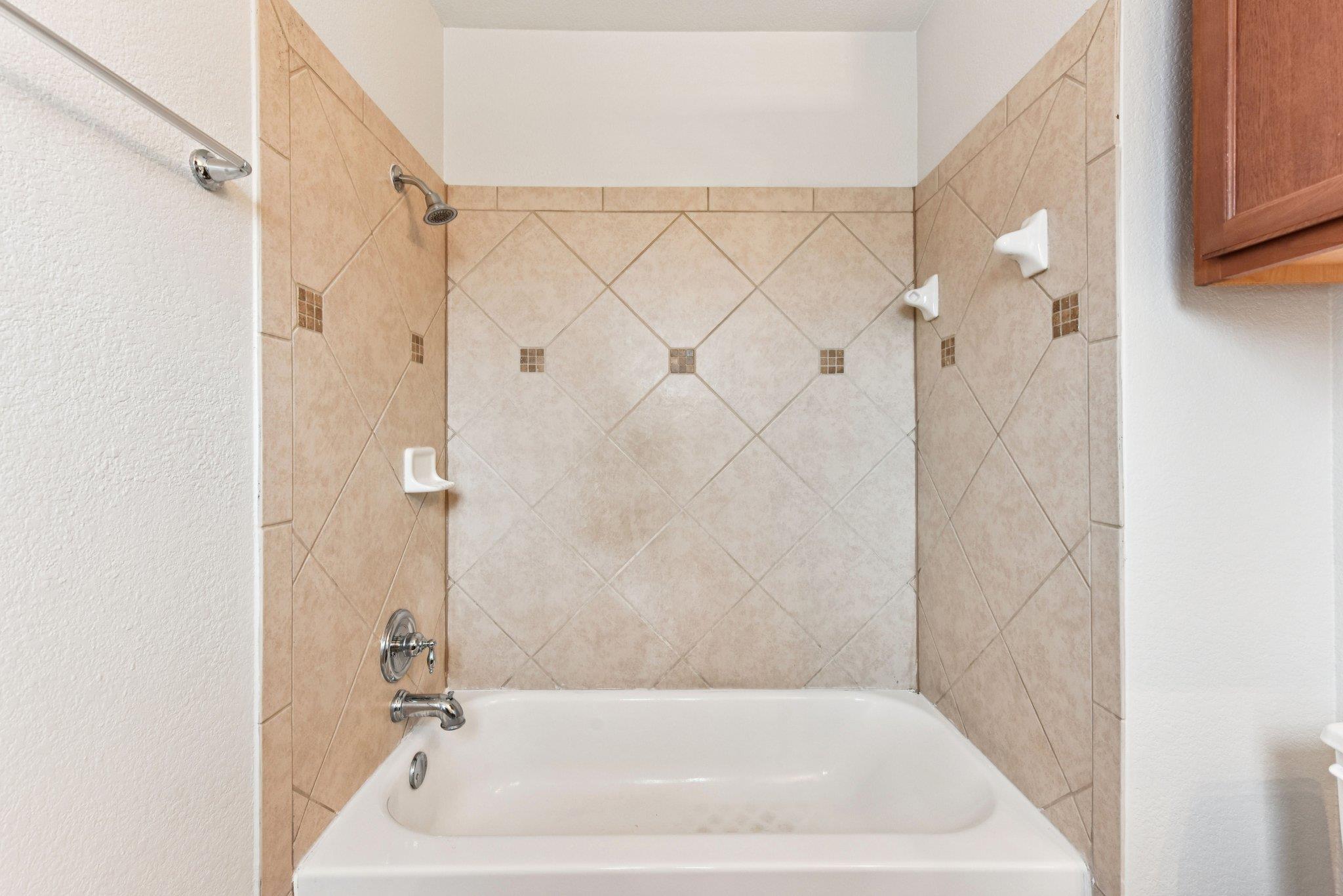 1524 Big Thicket Dr, Cedar Park, TX 78613