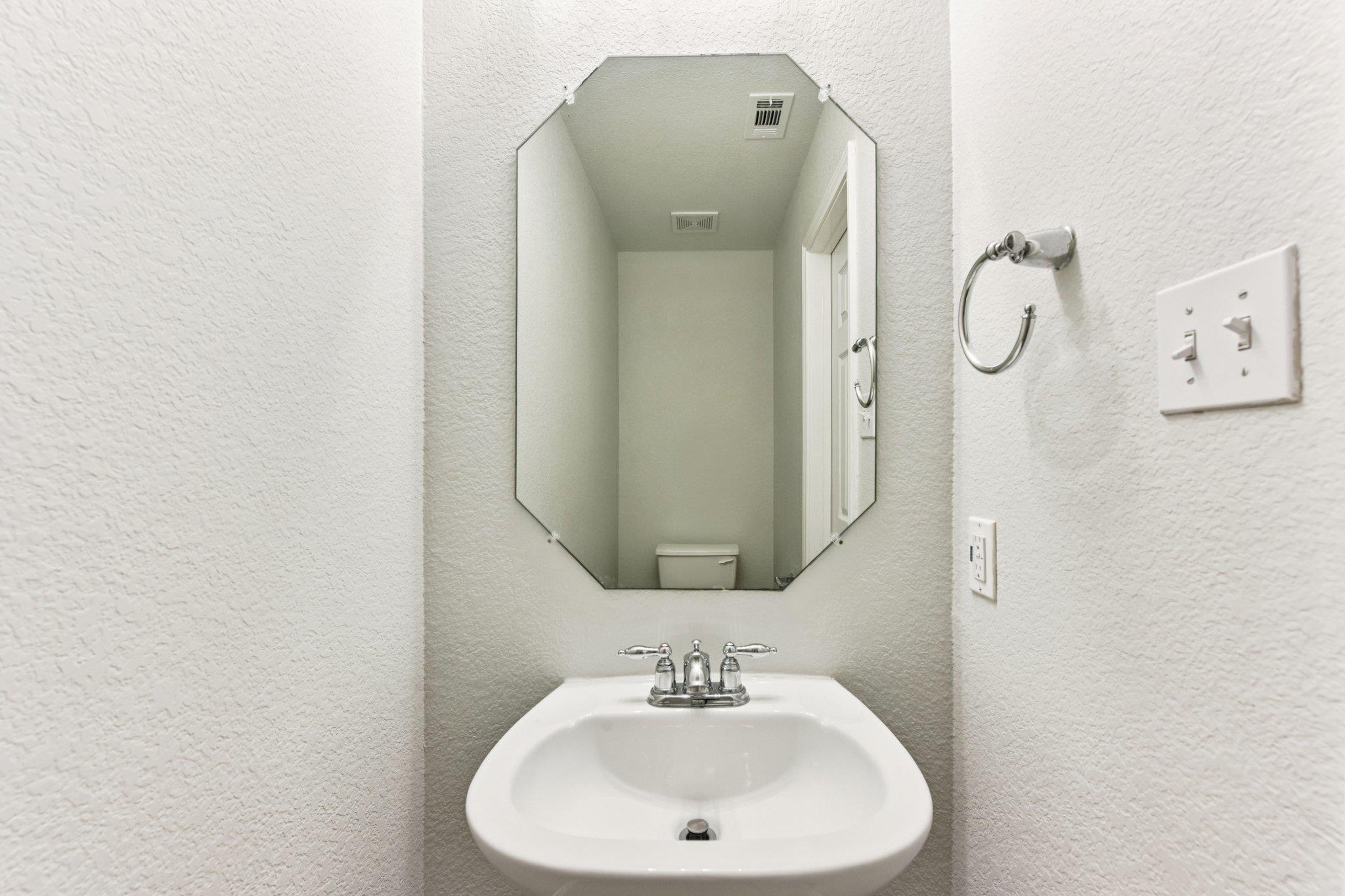 1524 Big Thicket Dr, Cedar Park, TX 78613