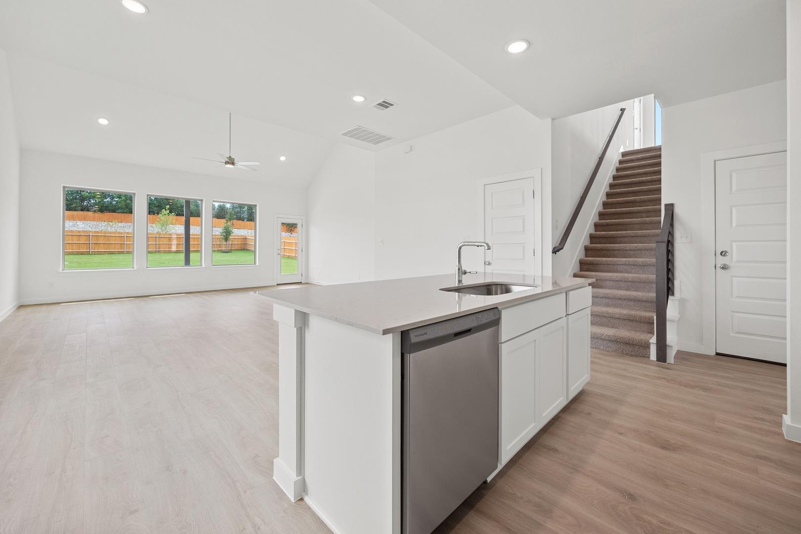 309 Sepulveda St, Hutto, TX 78634