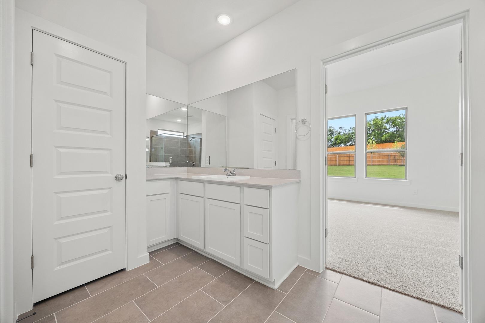 309 Sepulveda St, Hutto, TX 78634