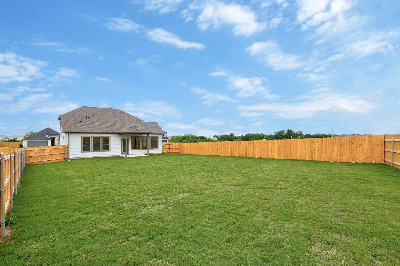 309 Sepulveda St, Hutto, TX 78634