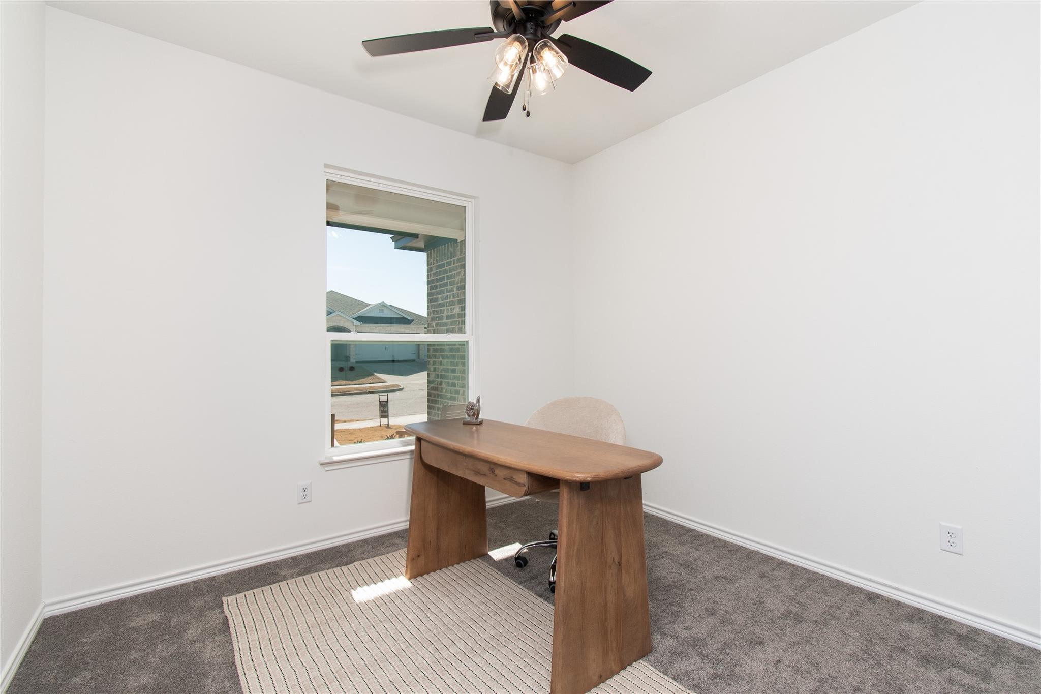 569 Bella Rose Dr, Belton, TX 76513