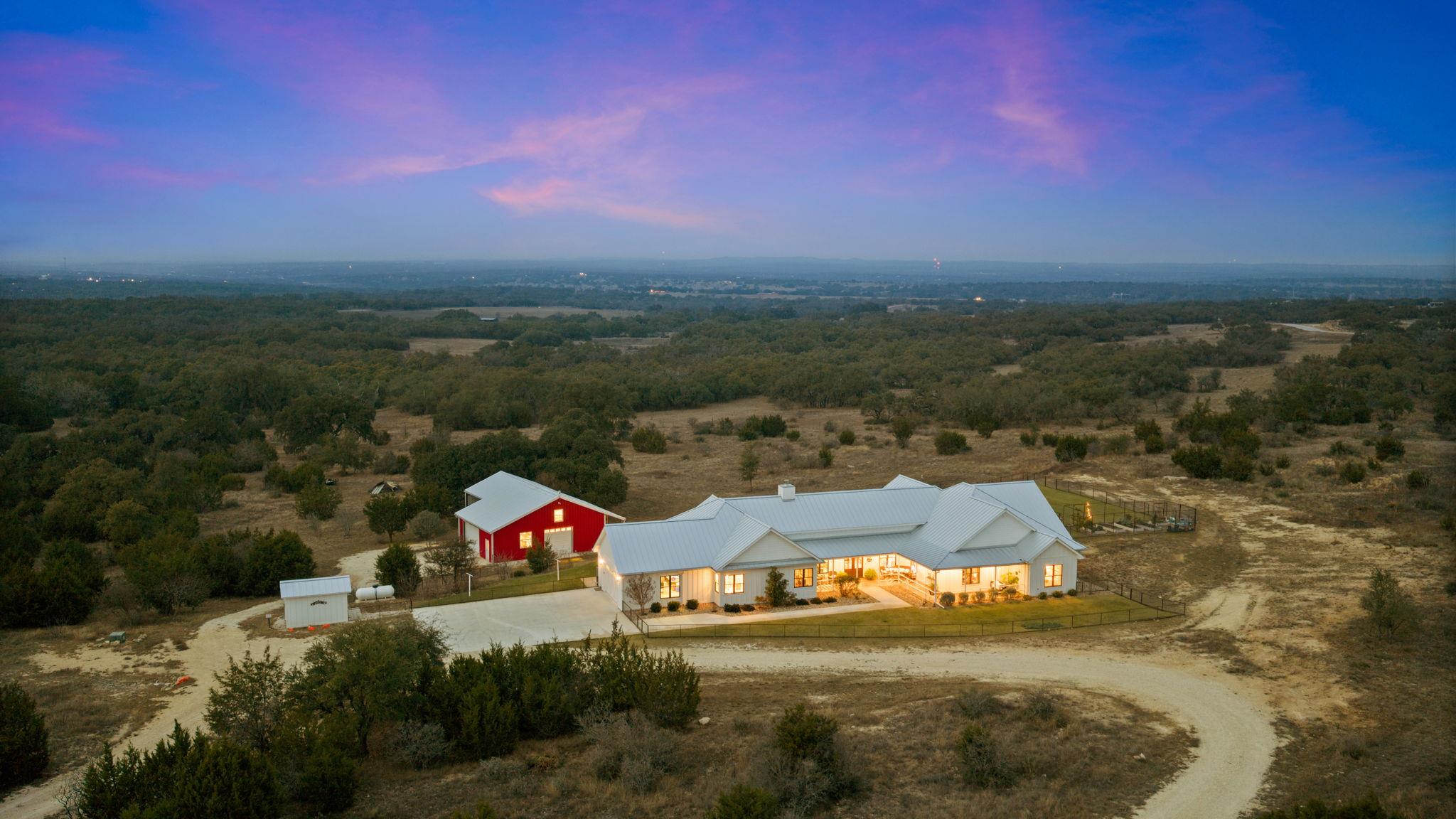 452 Southwick Ranch Rd, Johnson City, TX 78636