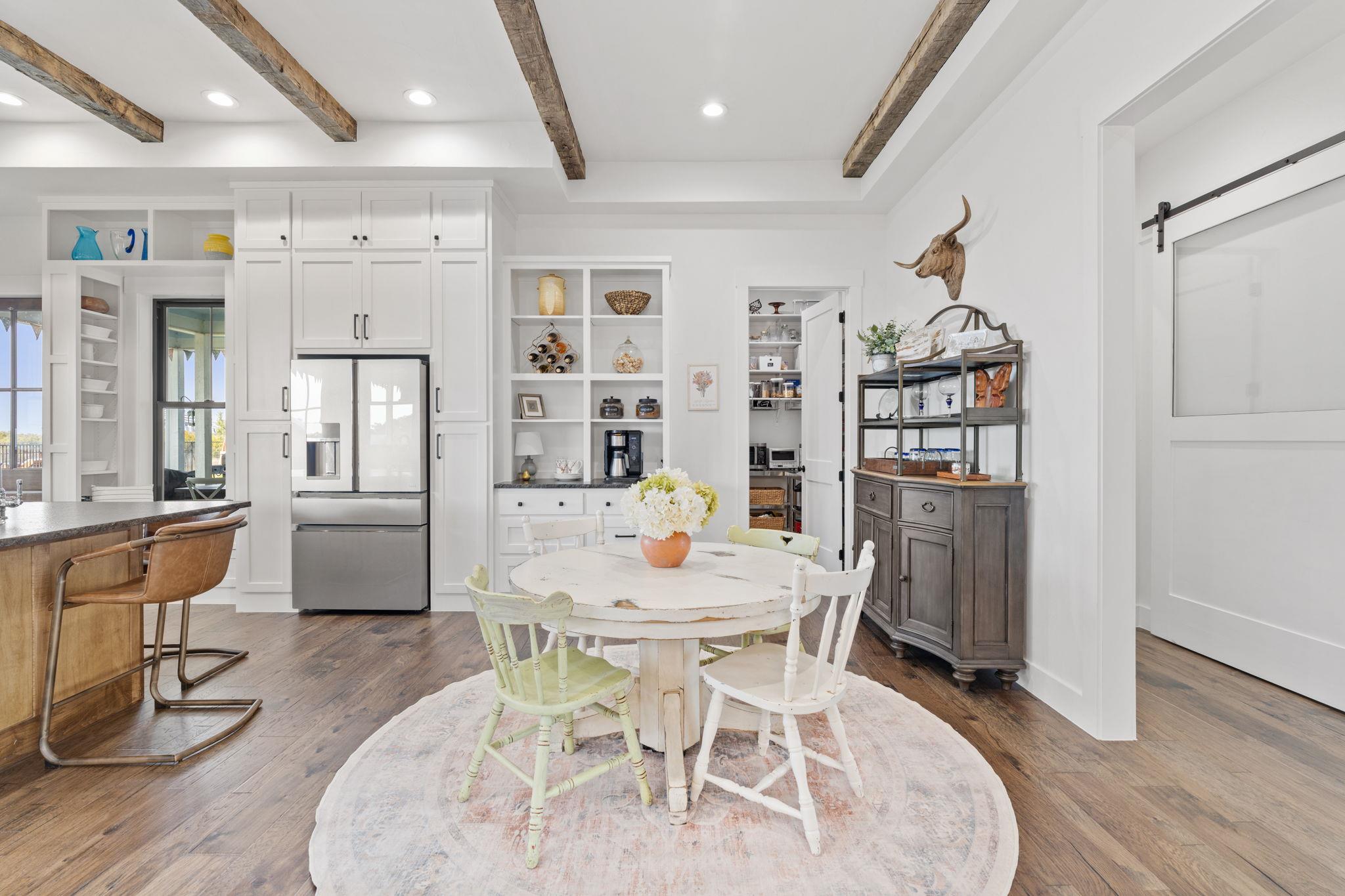 452 Southwick Ranch Rd, Johnson City, TX 78636