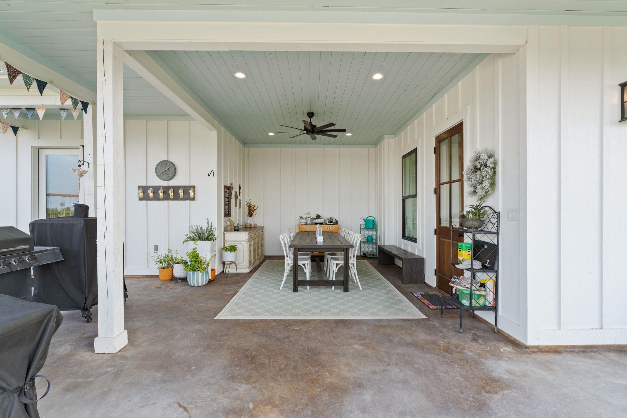 452 Southwick Ranch Rd, Johnson City, TX 78636