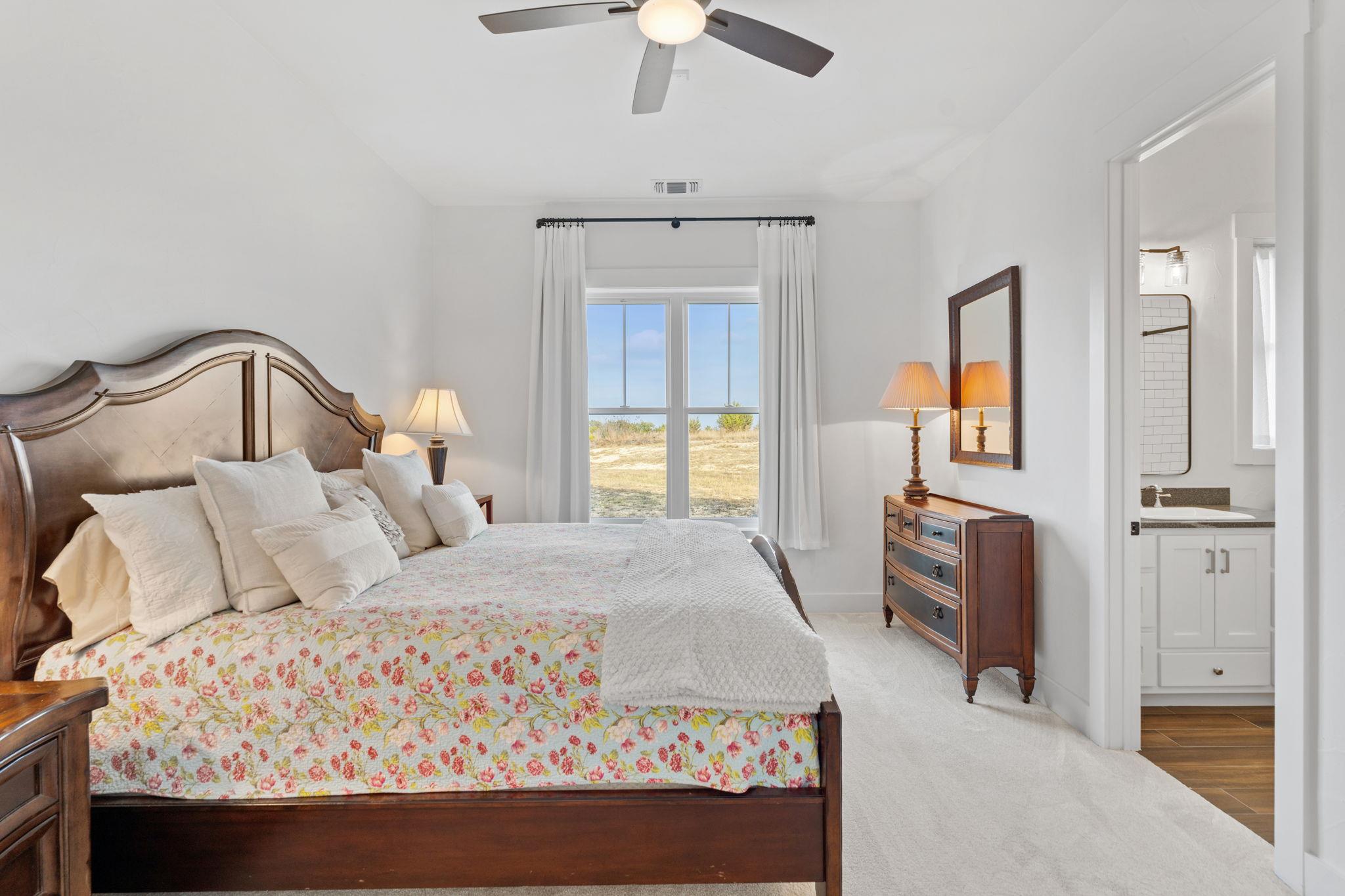 452 Southwick Ranch Rd, Johnson City, TX 78636