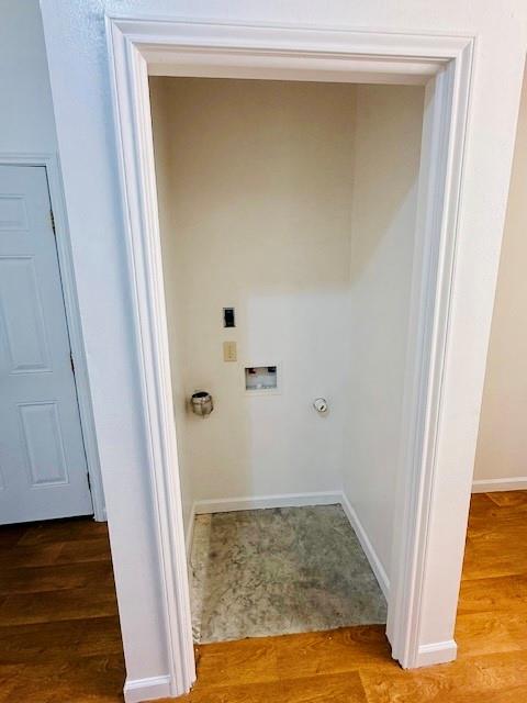 815 Saint Peter St, Gonzales, TX 78629