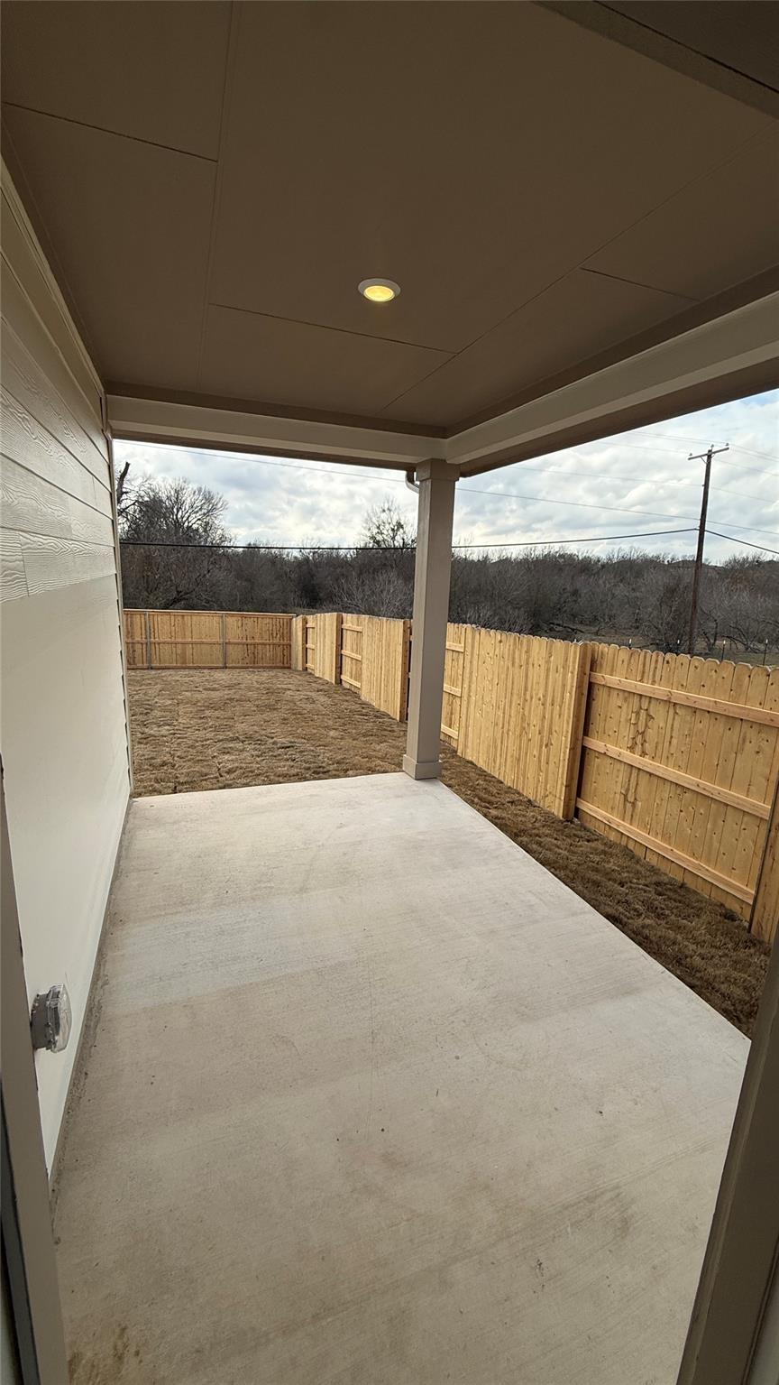 25517 Ashton Look Dr, Elgin, TX 78621