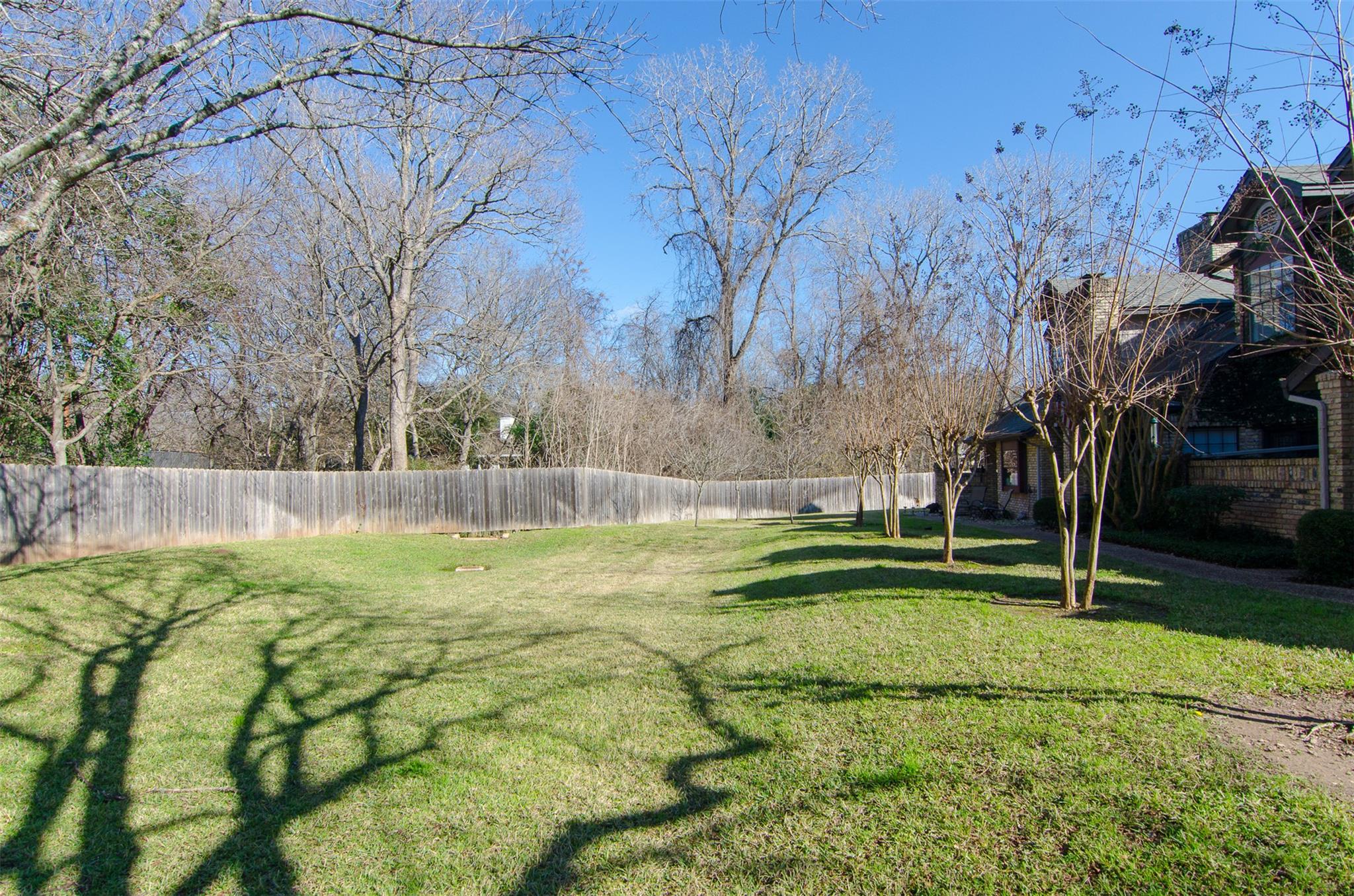 10819 Crown Colony Dr # 38, Austin, TX 78747