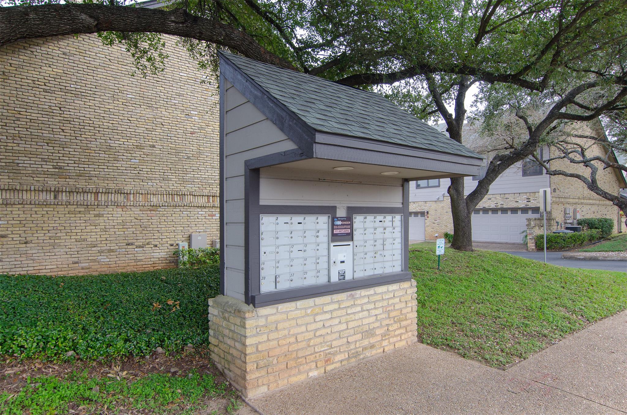 10819 Crown Colony Dr # 38, Austin, TX 78747