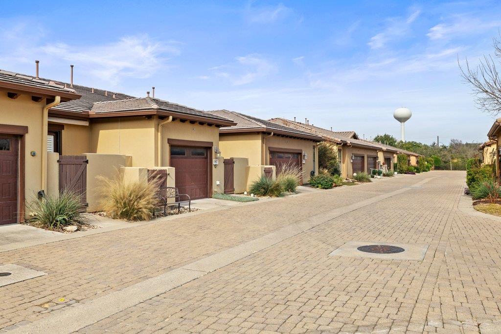 108 Rivalto Cir # 2, Lakeway, TX 78734