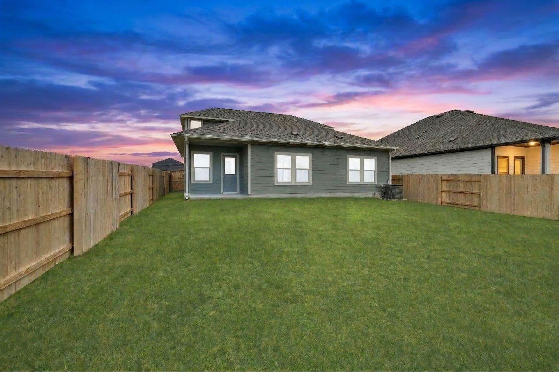 13508 Gray Landing Dr, Elgin, TX 78621