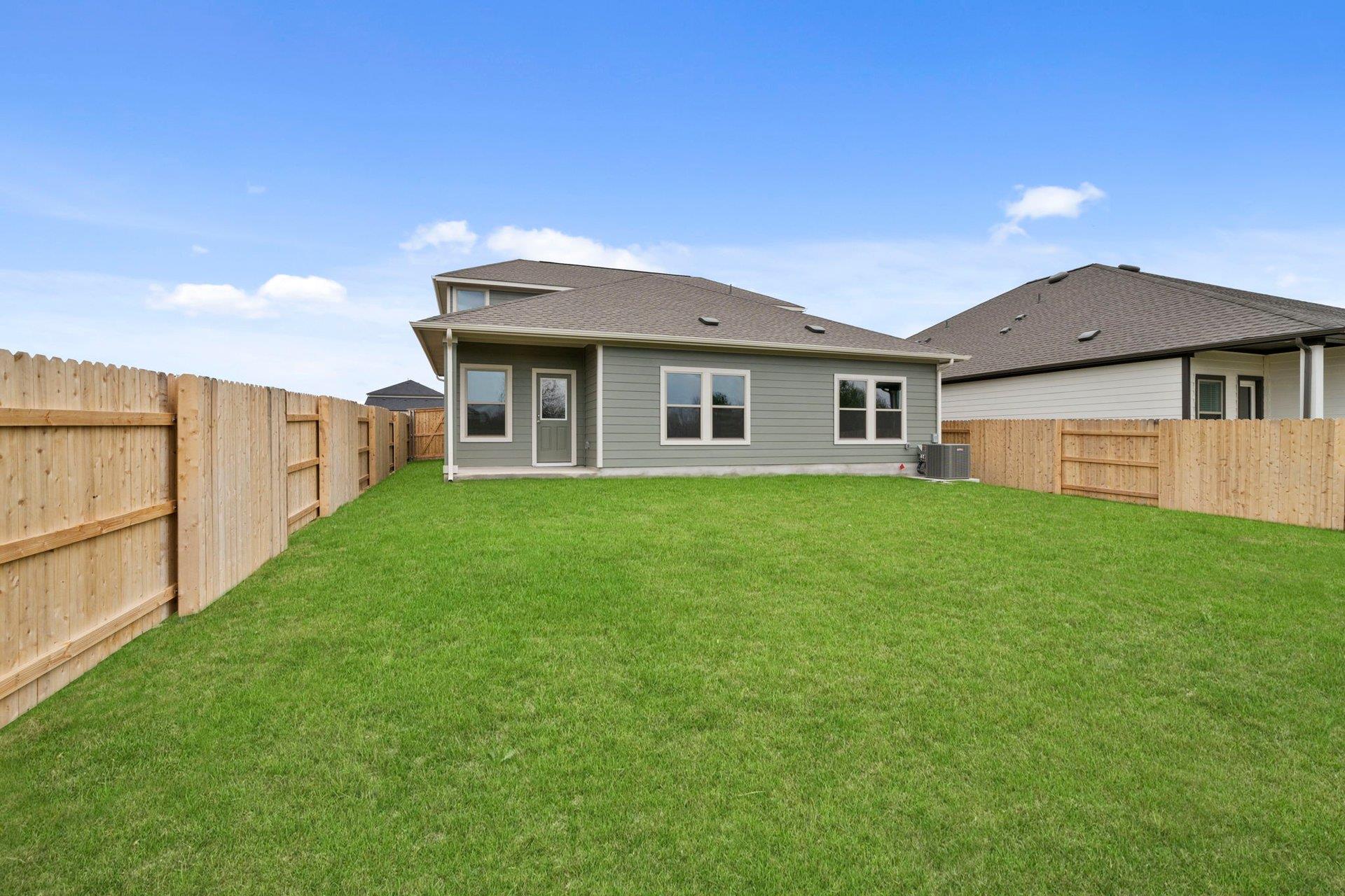 13508 Gray Landing Dr, Elgin, TX 78621