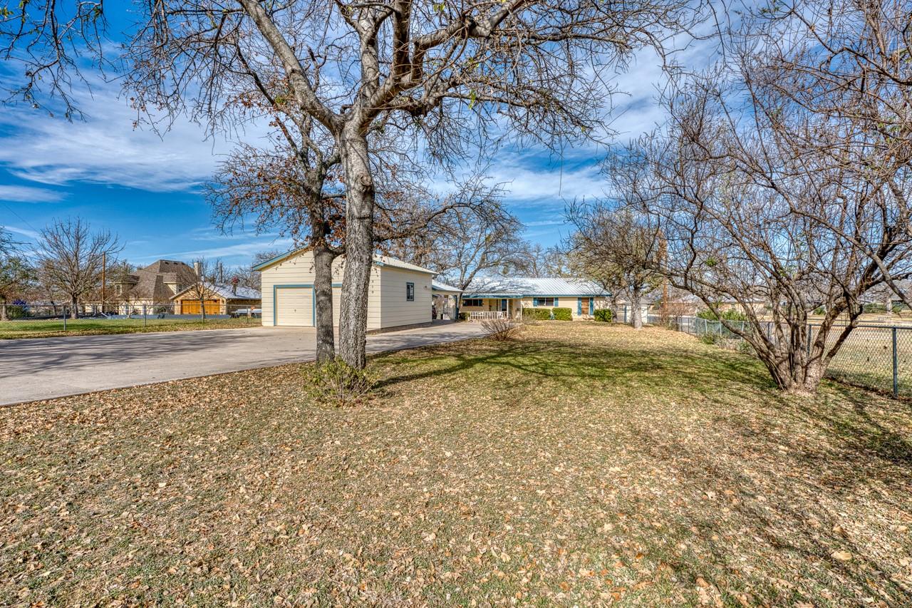 310 S Chaparral, Burnet, TX 78611