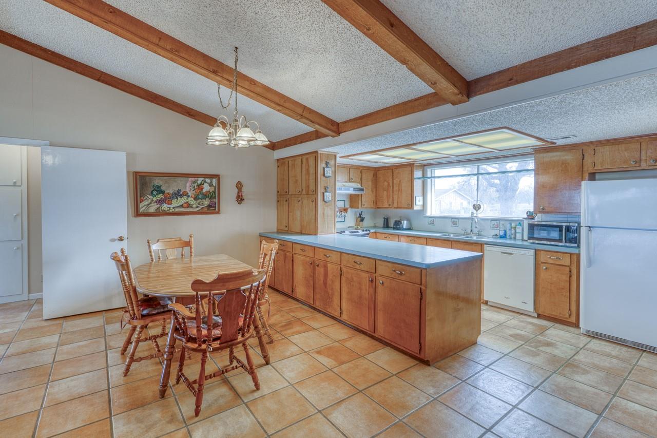 310 S Chaparral, Burnet, TX 78611