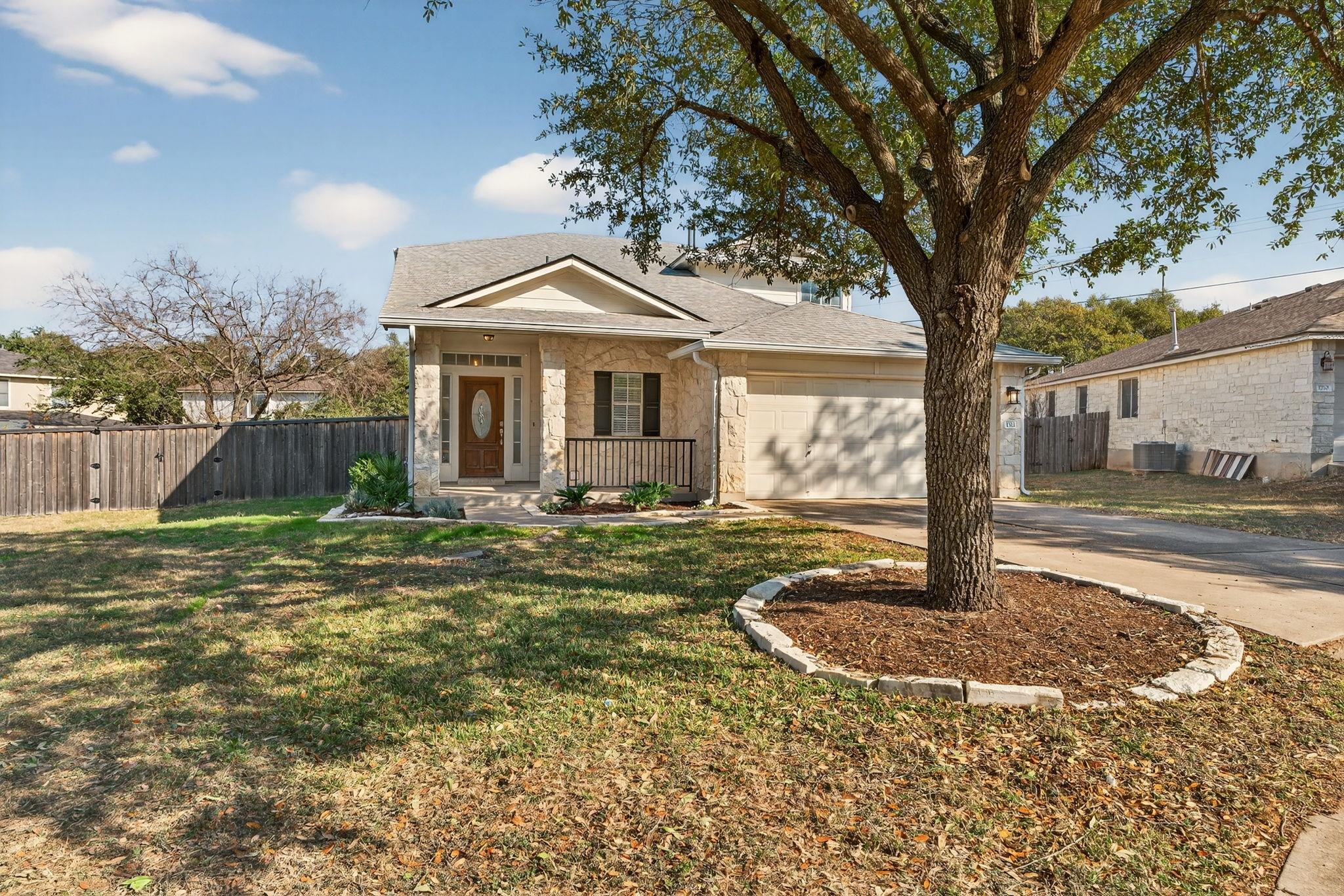 1521 Dillon Lake Bnd, Leander, TX 78641