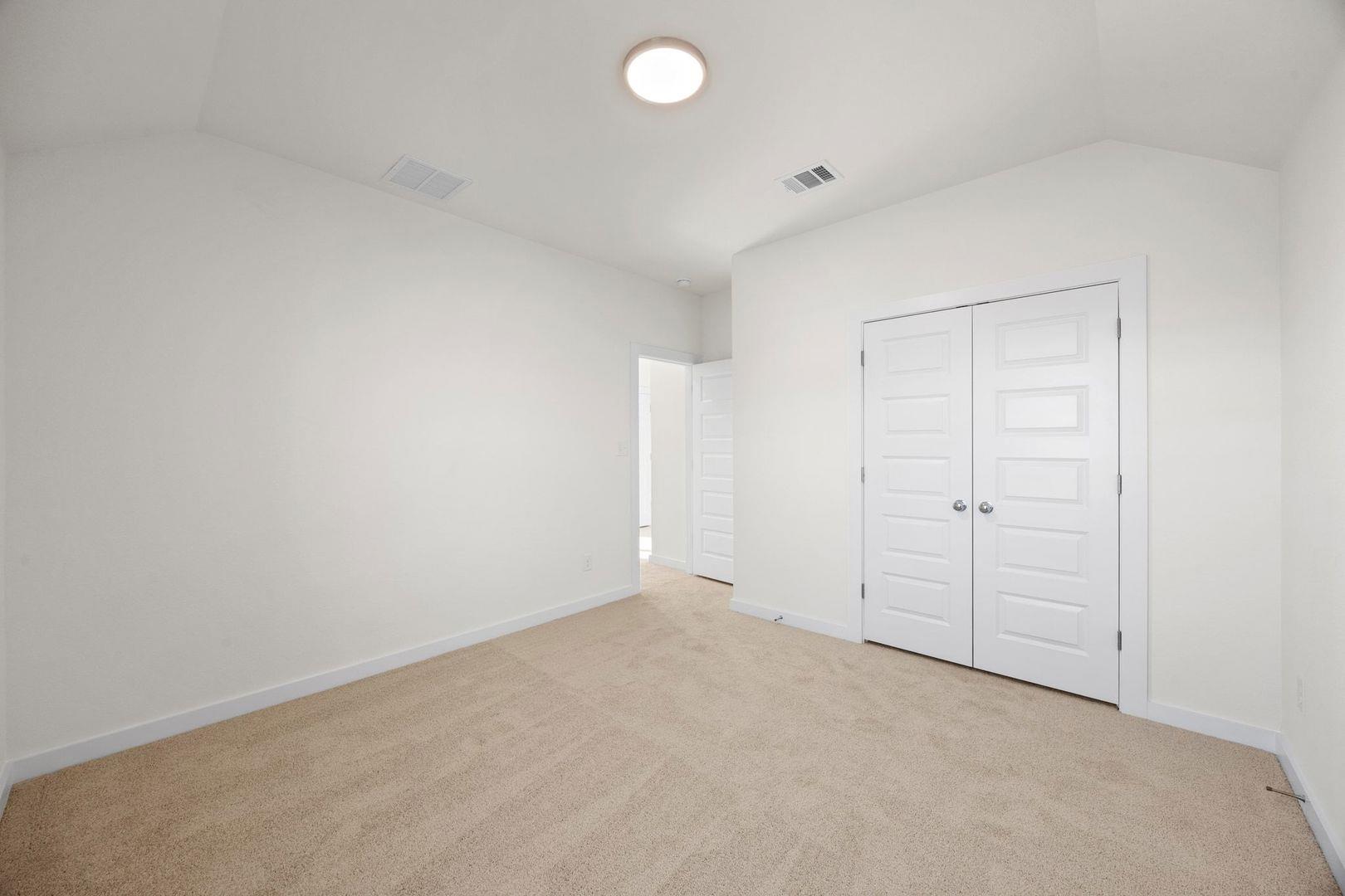 103 Mandeville Dr, Hutto, TX 78634