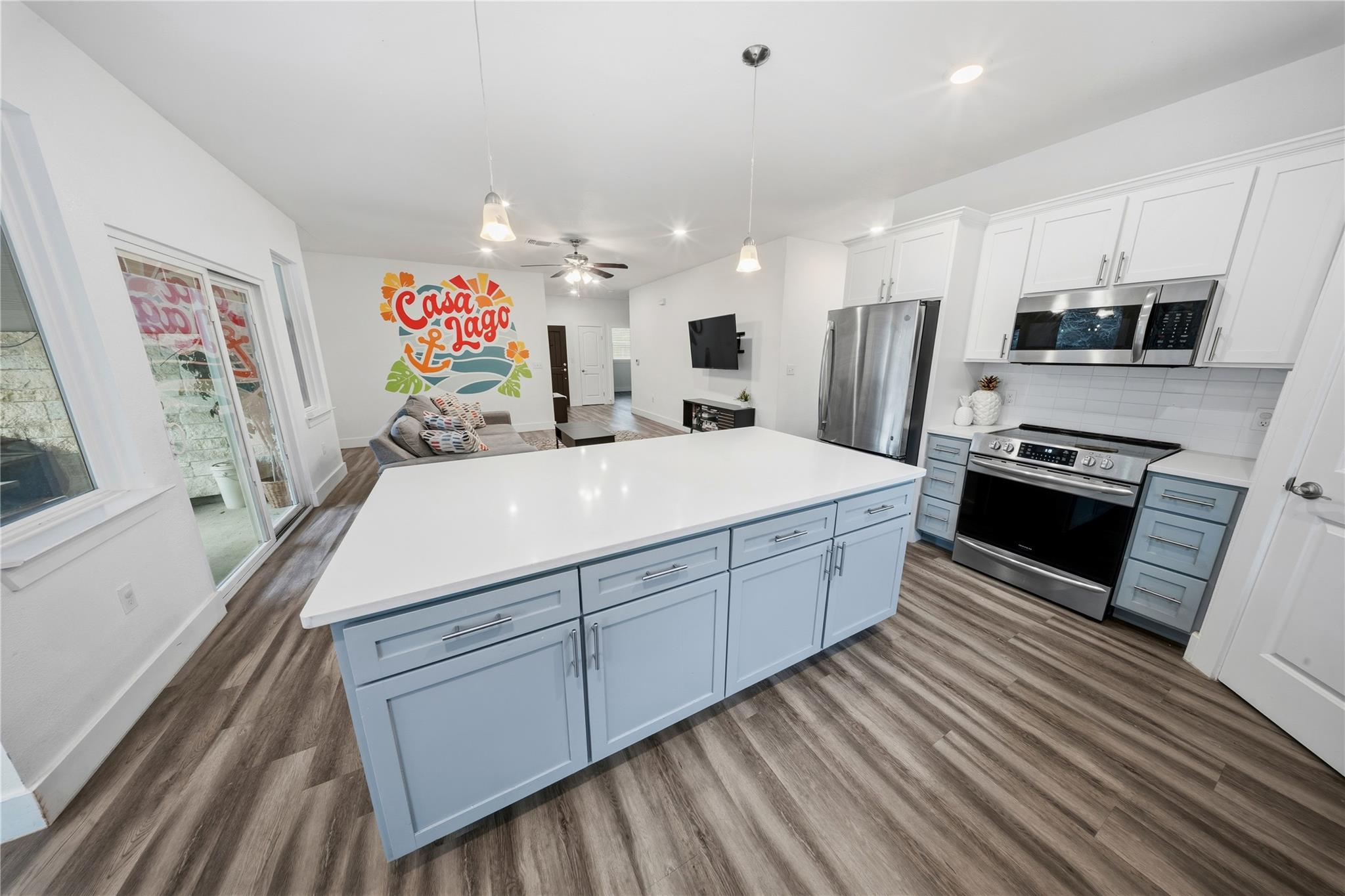 7502 Stable Ln, Lago Vista, TX 78645