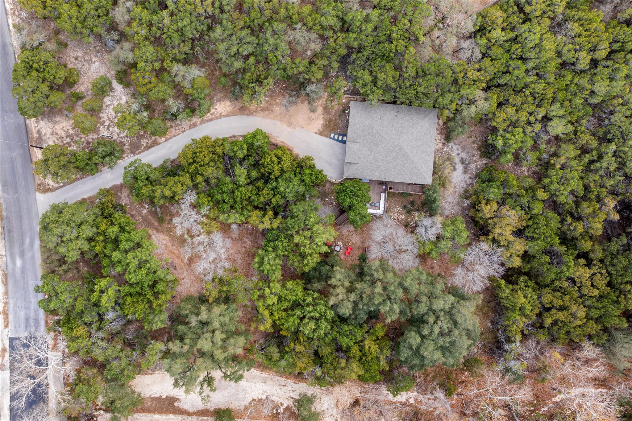 7502 Stable Ln, Lago Vista, TX 78645