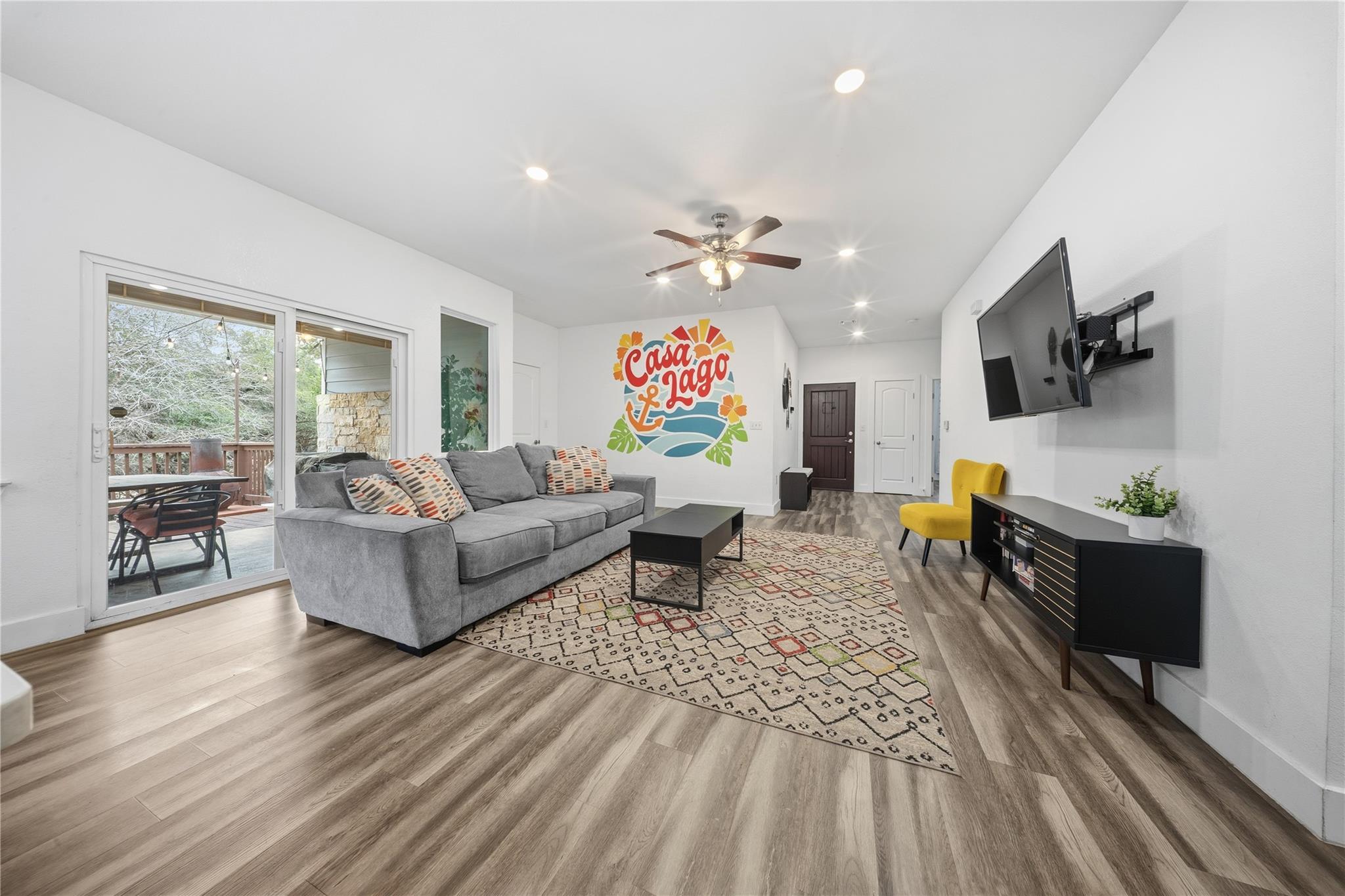 7502 Stable Ln, Lago Vista, TX 78645