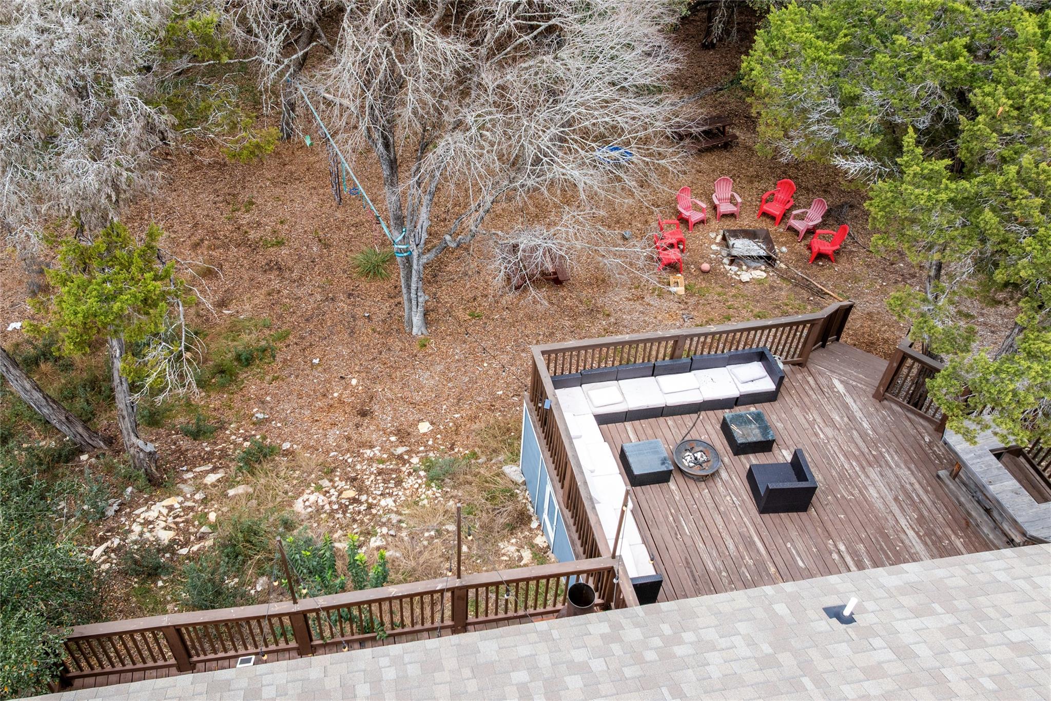 7502 Stable Ln, Lago Vista, TX 78645