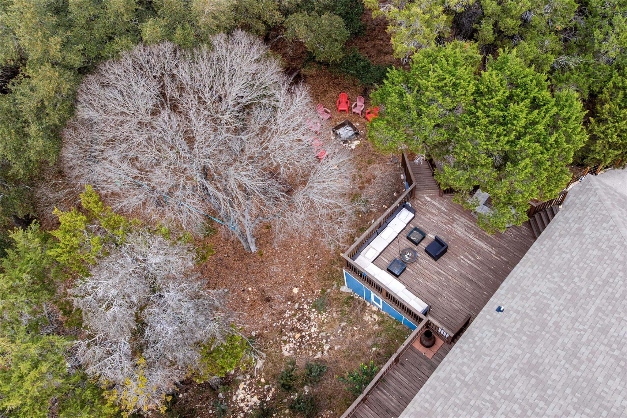 7502 Stable Ln, Lago Vista, TX 78645