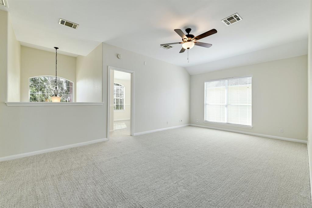 20308 Farm Pond Ln, Pflugerville, TX 78660