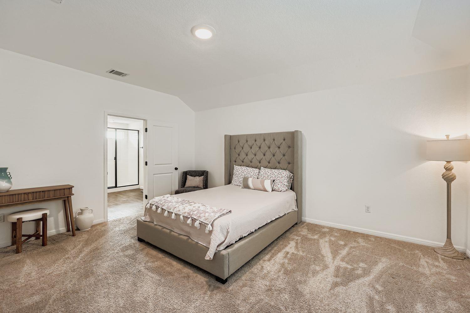 120 Mariners Lndg, Bastrop, TX 78602