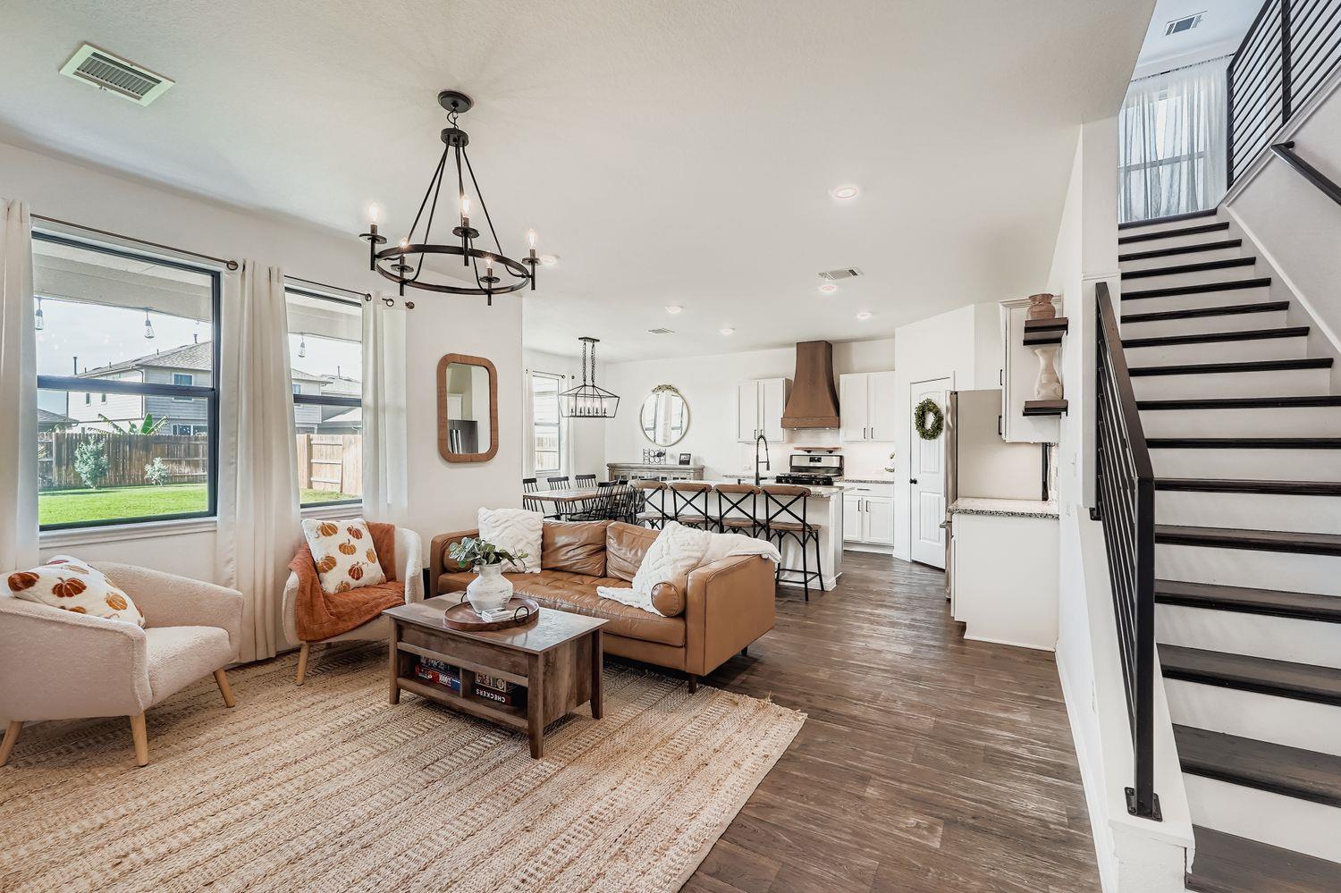 120 Mariners Lndg, Bastrop, TX 78602