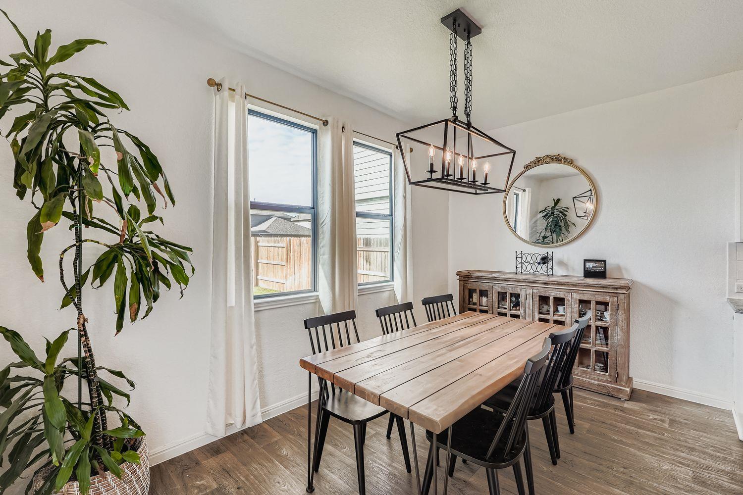 120 Mariners Lndg, Bastrop, TX 78602