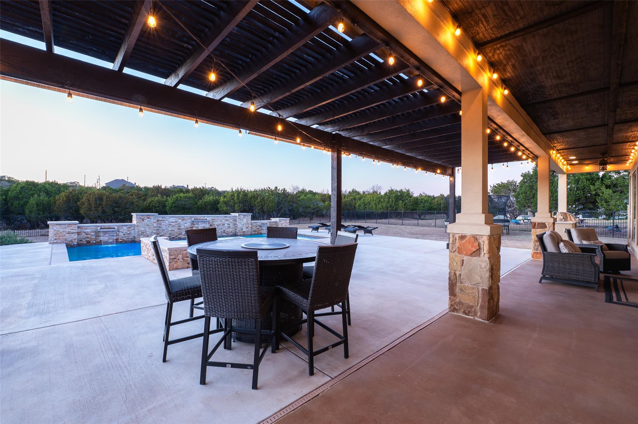 22615 Sweet Summer Dr, Leander, TX 78641