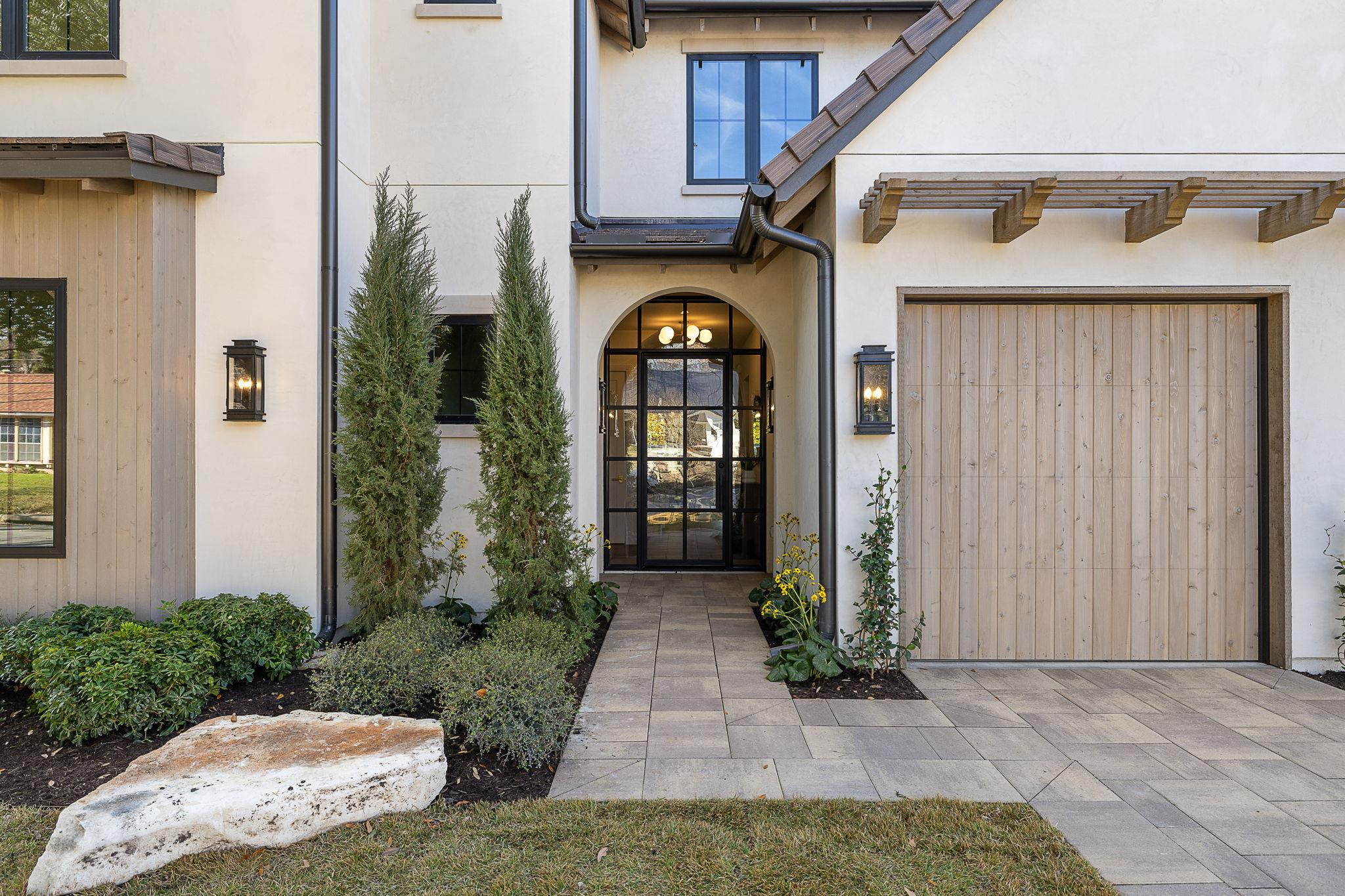 2705 Warren St, Austin, TX 78703