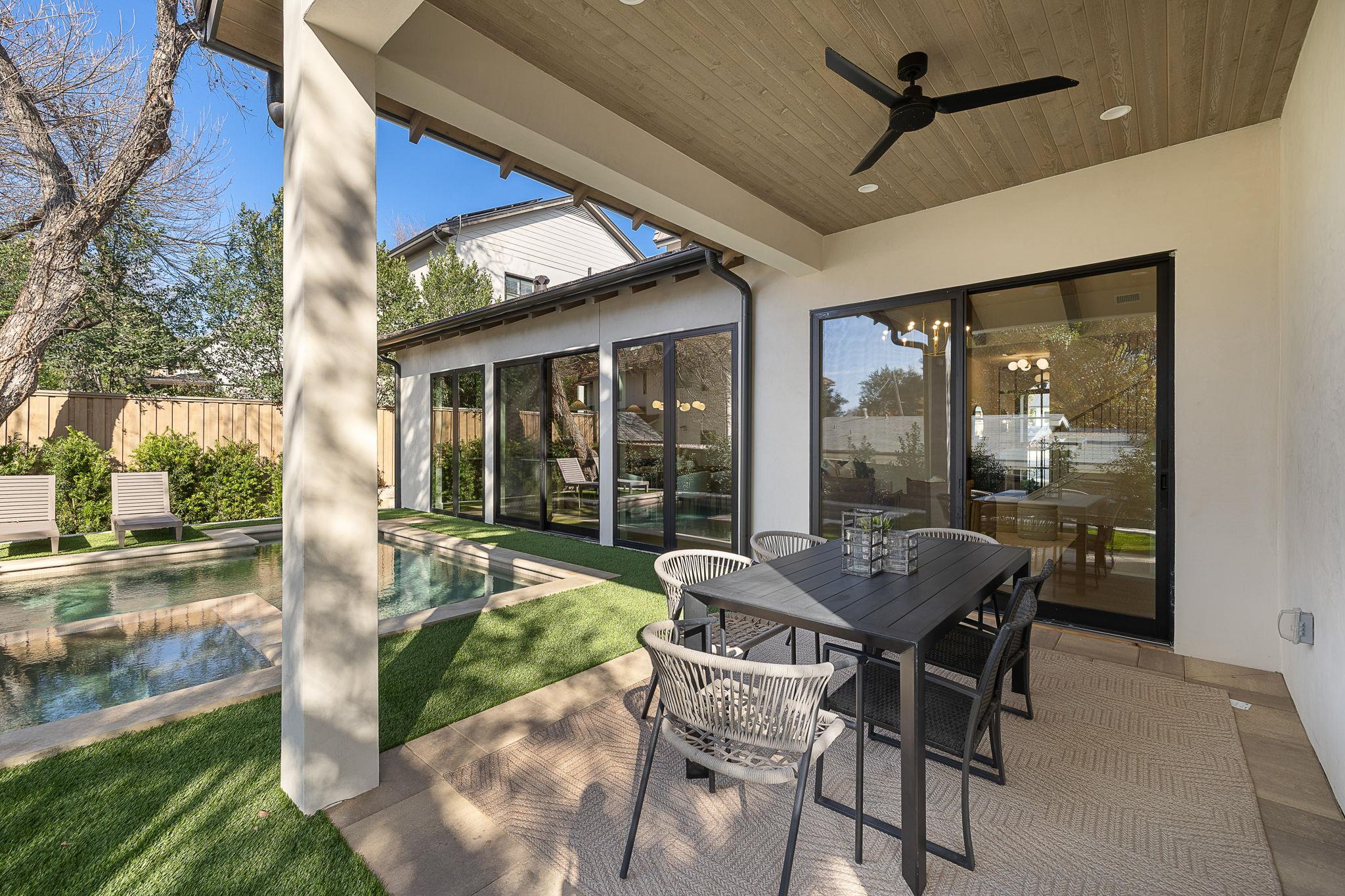 2705 Warren St, Austin, TX 78703