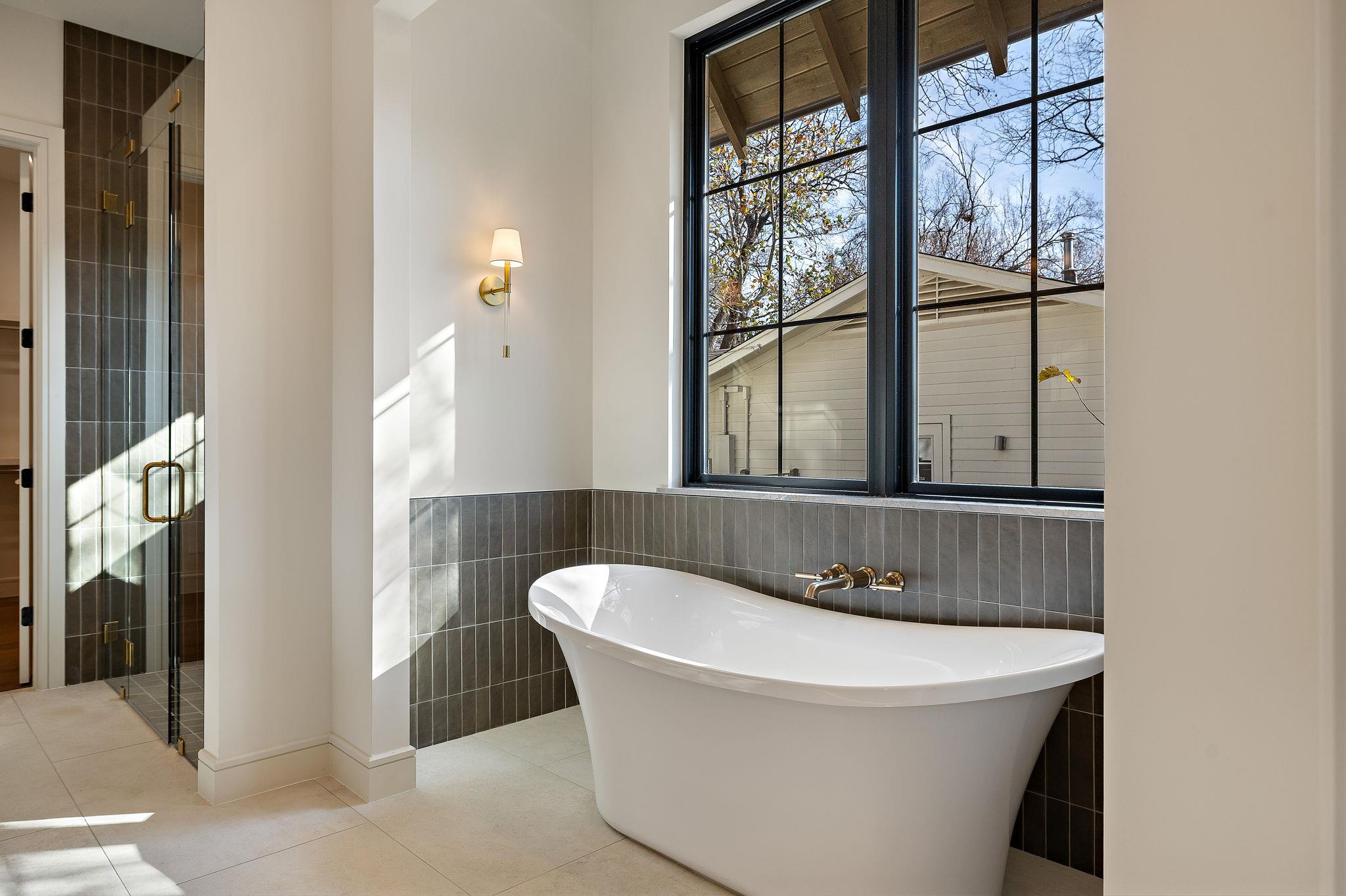 2705 Warren St, Austin, TX 78703