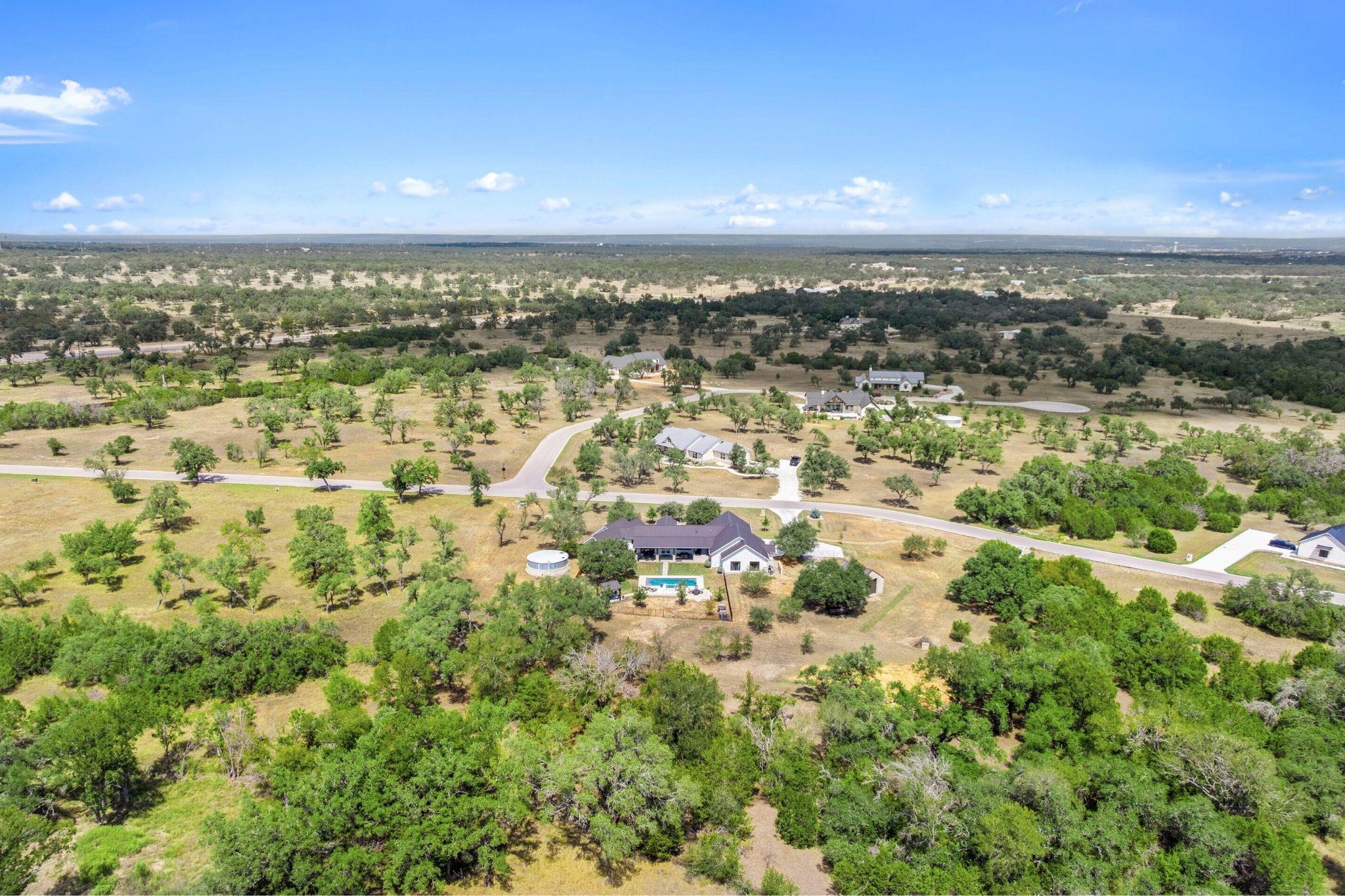 338 Morning Dew Dr, Round Mountain, TX 78663