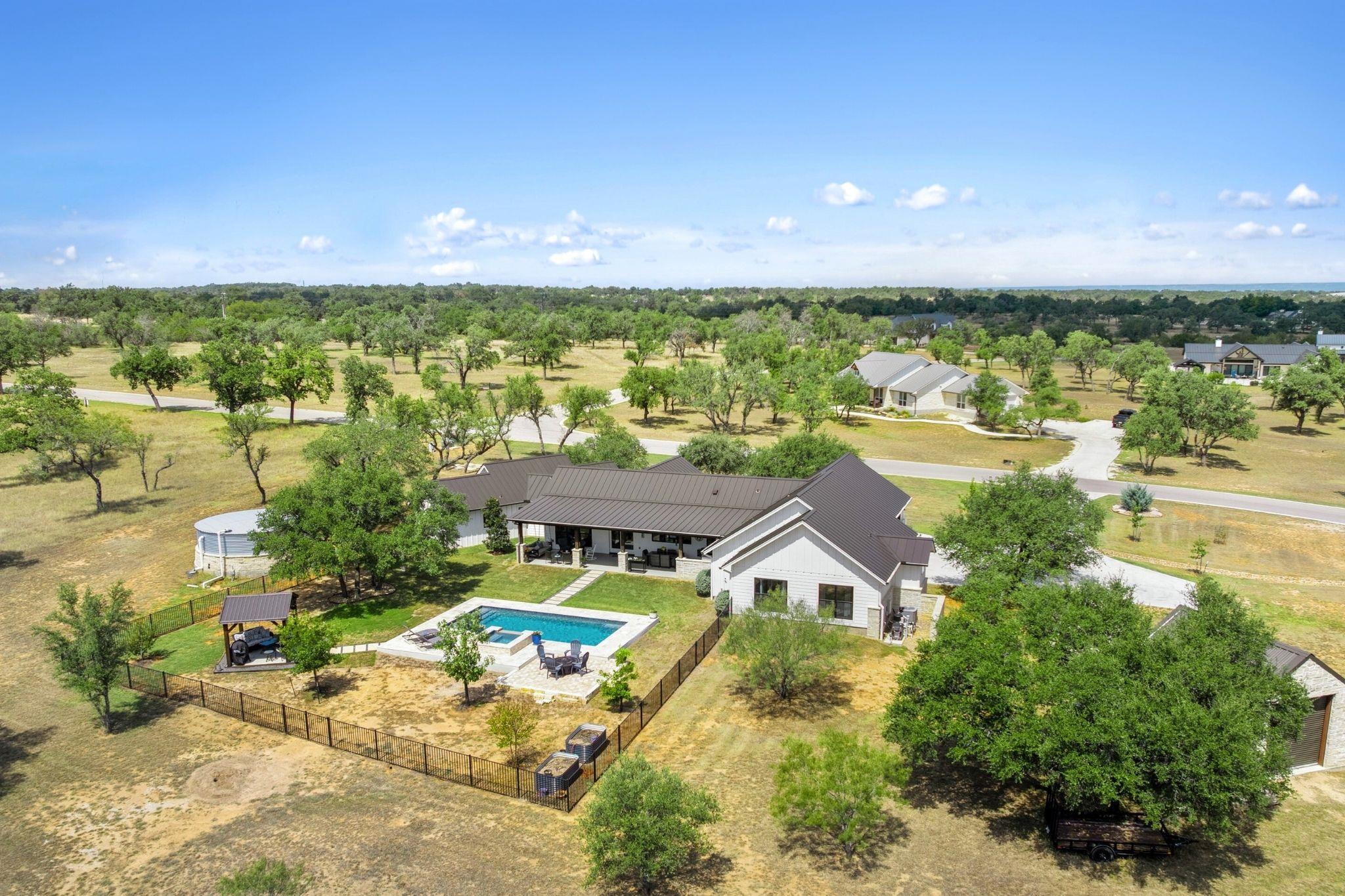338 Morning Dew Dr, Round Mountain, TX 78663